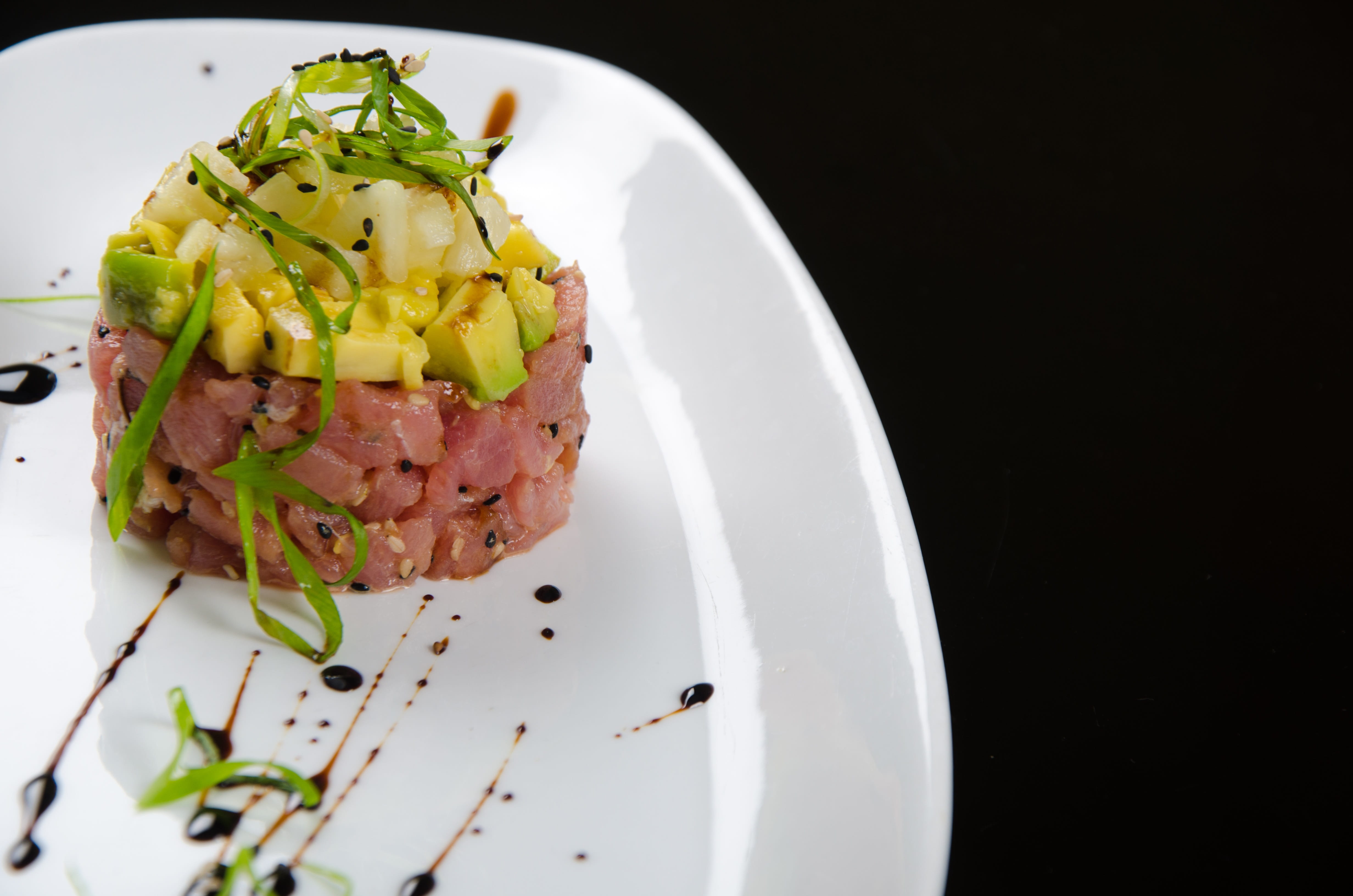 gourmet food, table, black background, garnish, healthy eating, ready-to-eat, tartare di tonno, restaurant, meal, high angle view, avocado, indulgence, HD Wallpaper