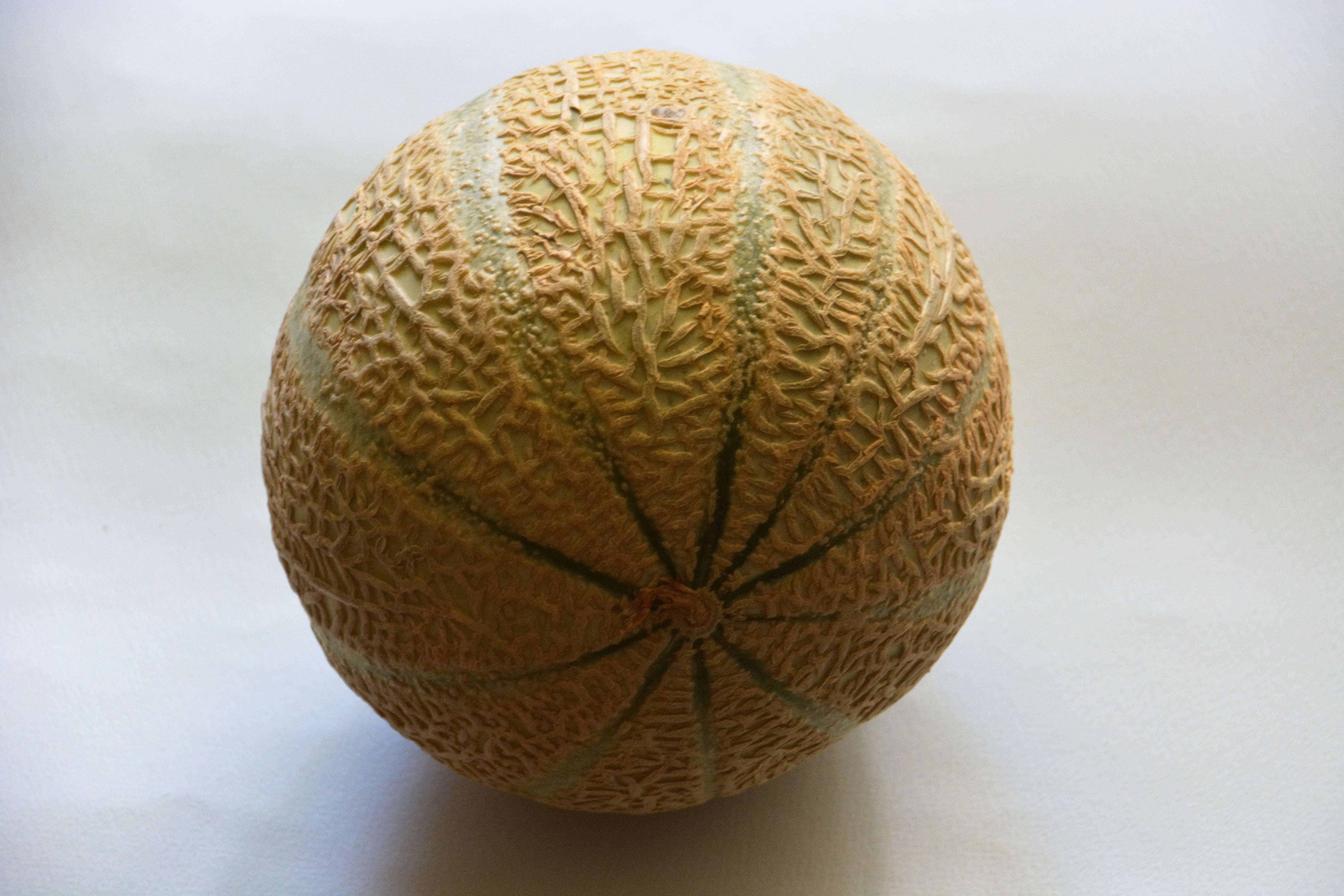 fruit, food and drink, day, market, pattern, circle, dietetic, indoors, sphere, textured, single object, healthy eating, natural pattern, gray, still life, HD Wallpaper