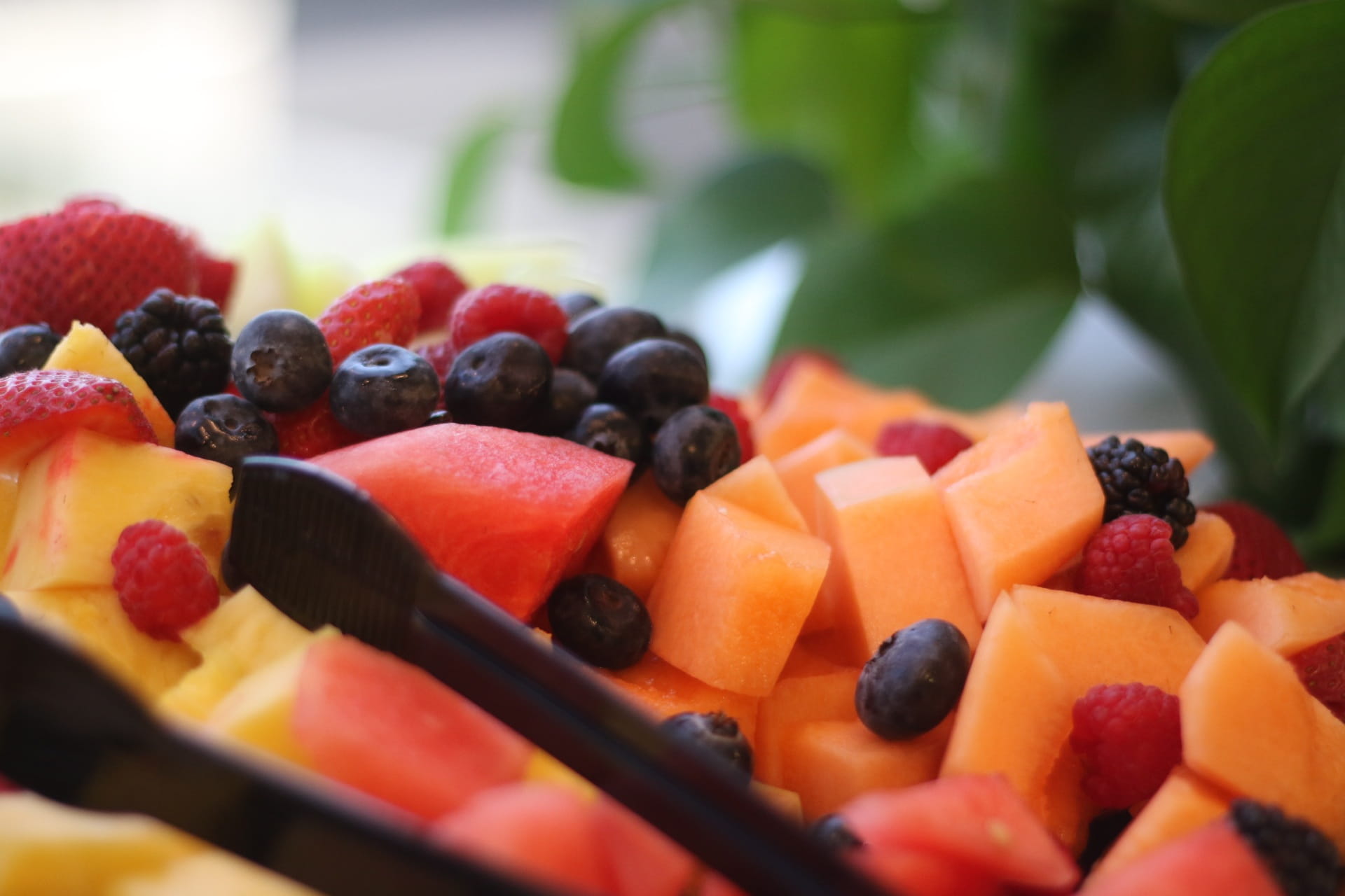 1080P, Blueberries, freshness, healthy Eating, summer, ripe, Tray, choice, blueberry, dessert, healthy lifestyle, Fruit, colorful, strawberry, fruit salad, HD Wallpaper