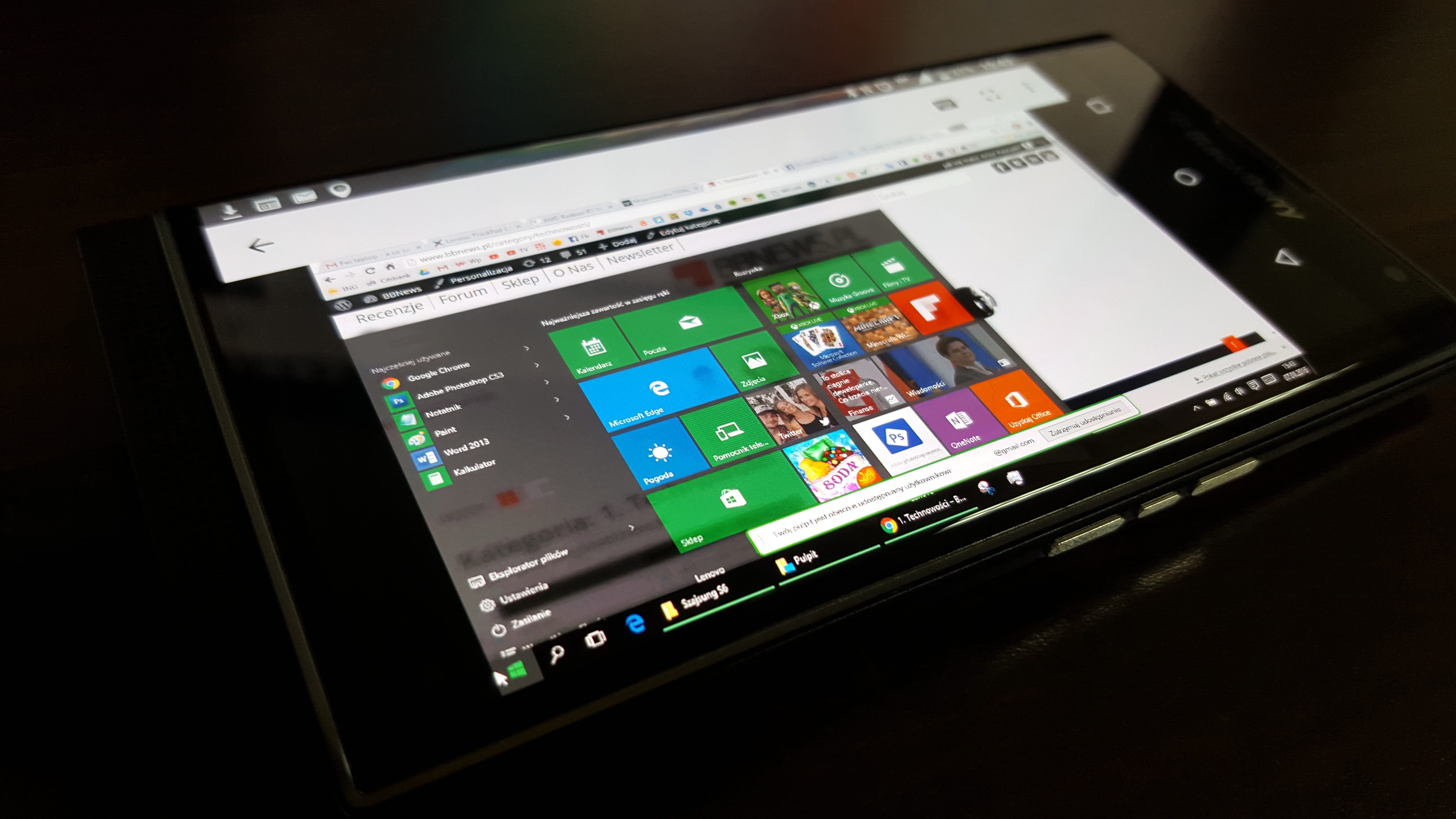 windows on android, black background, machinery, studio shot, electronics industry, industry, android, windows 10, smartphone, film industry, close-up, HD Wallpaper
