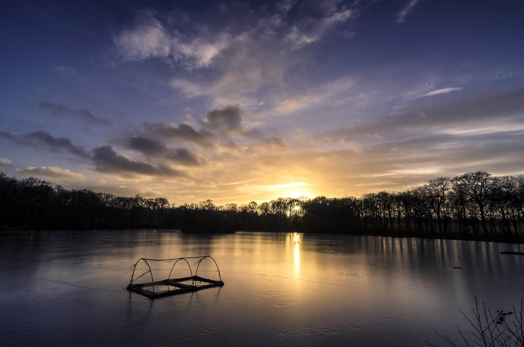 UK, shore, 1080P, sunset, river, Yorkshire, clouds, the sky, trees, England, the evening, Leeds, forest, HD Wallpaper
