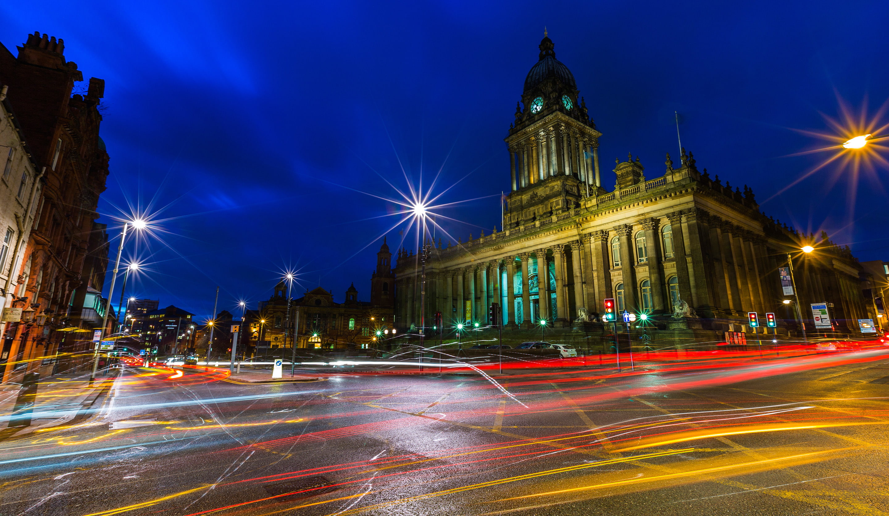 the evening, street, 2K, England, lights, the sky, Leeds, tower, the dome, house, HD Wallpaper
