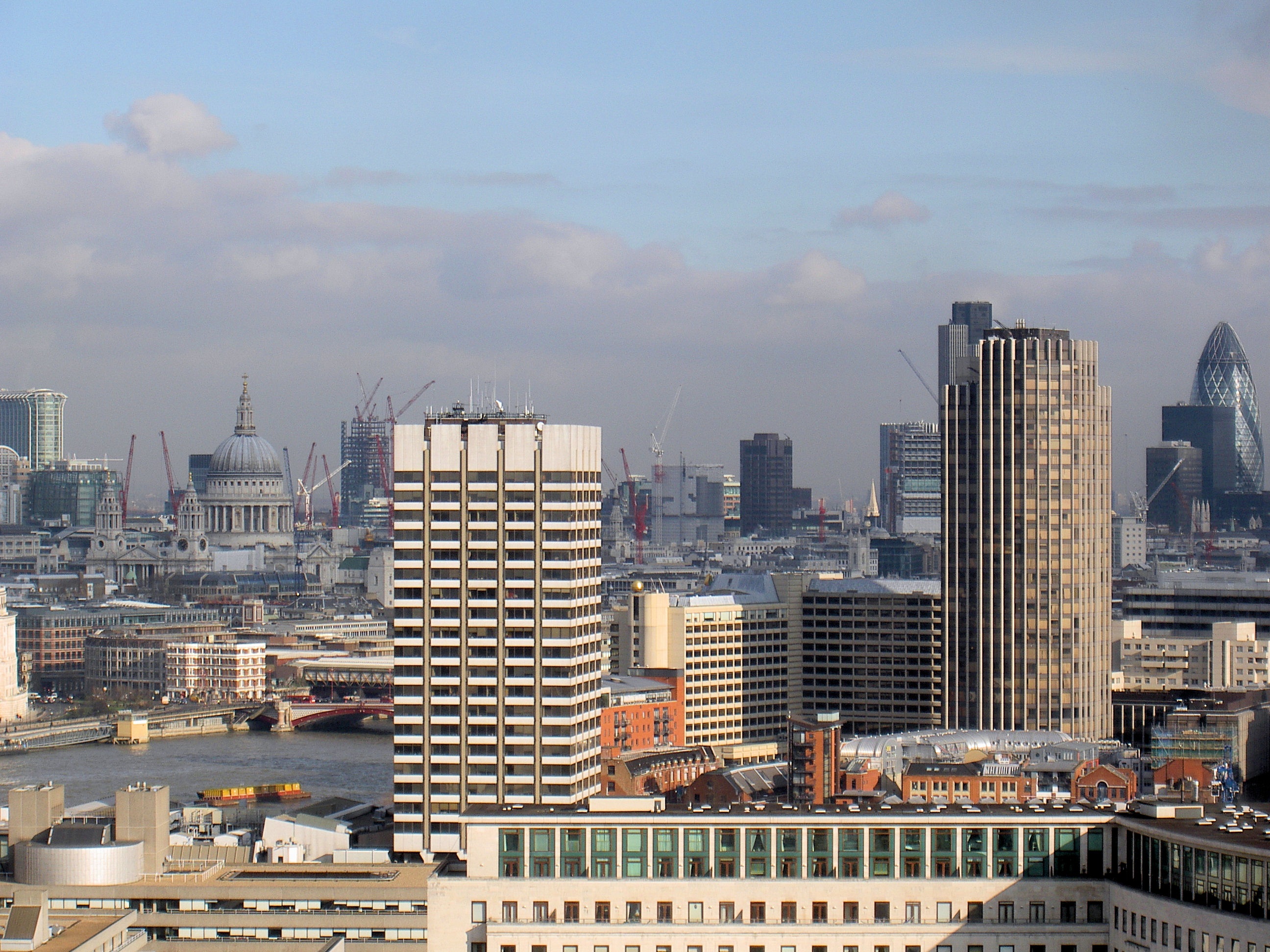 view, nature, london, cloud - sky, city life, office, architecture, built structure, urban skyline, buildings, office building exterior, sky, day, crowded, HD Wallpaper