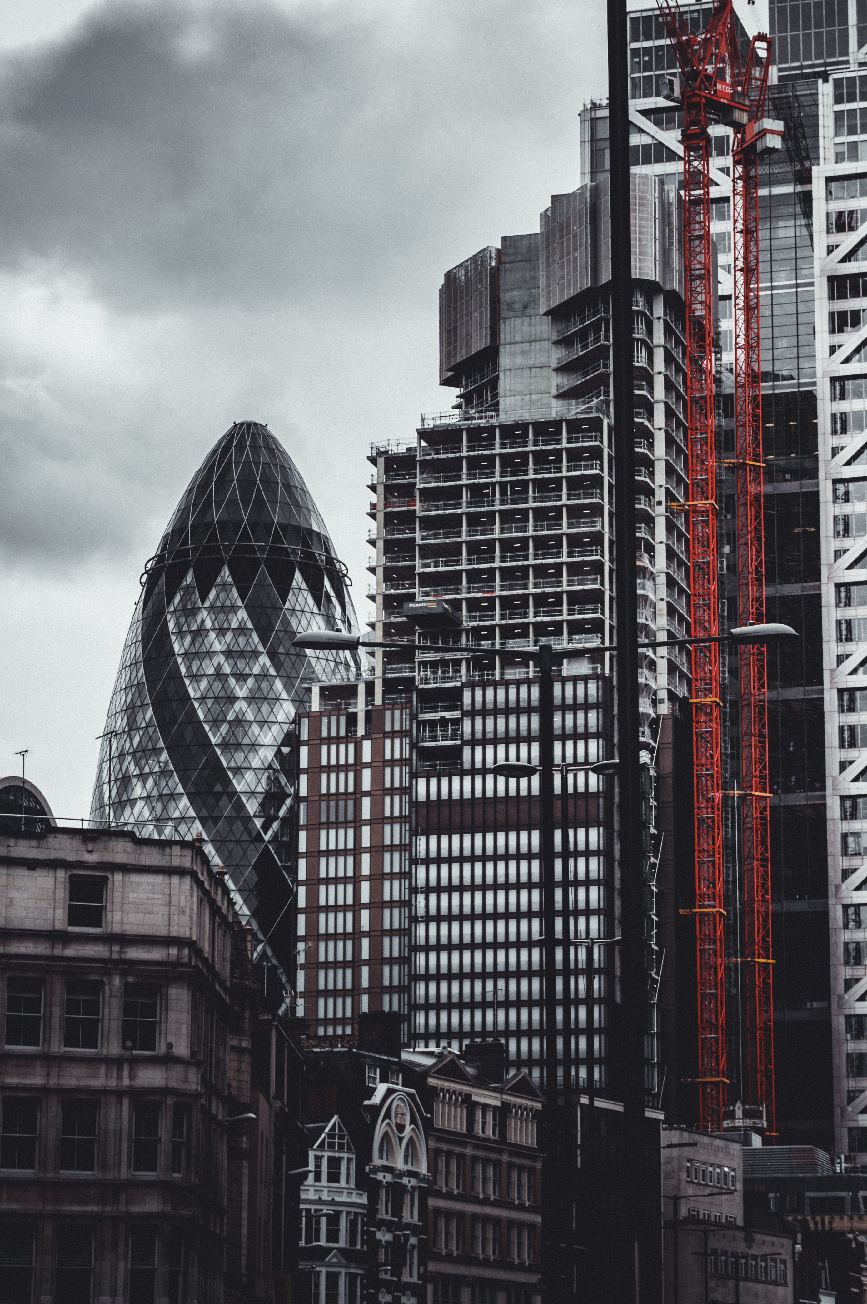 crane, office, urban, outdoors, construction, travel destinations, built structure, residential district, town, modern, skyscraper, architecture, plant, Phone HD Wallpaper
