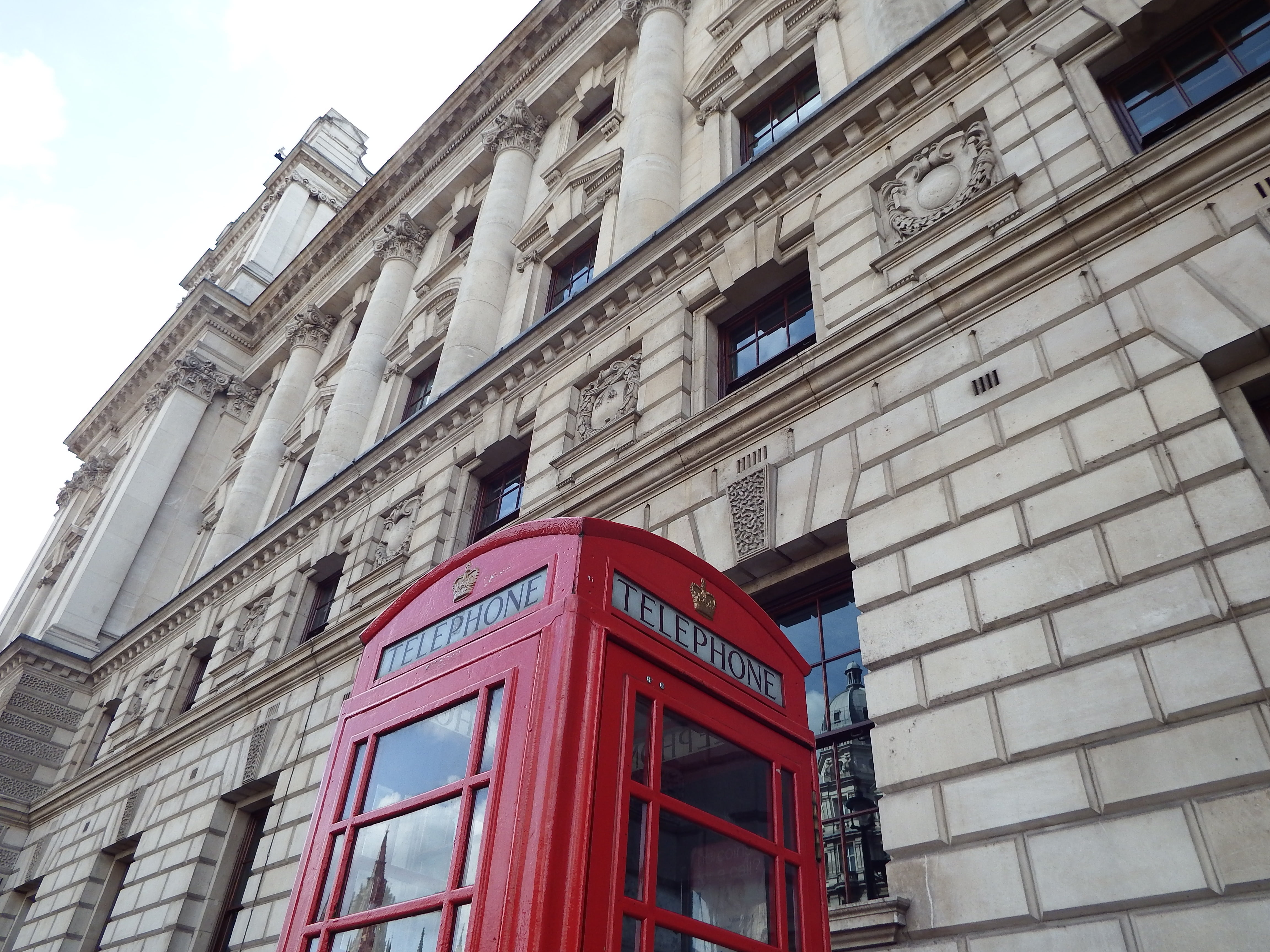 phone, united kingdom, english, city, telephone booth, apartment, telephone box, 4K, box, kingdom, in a row, window, building, glass - material, red phone box, HD Wallpaper