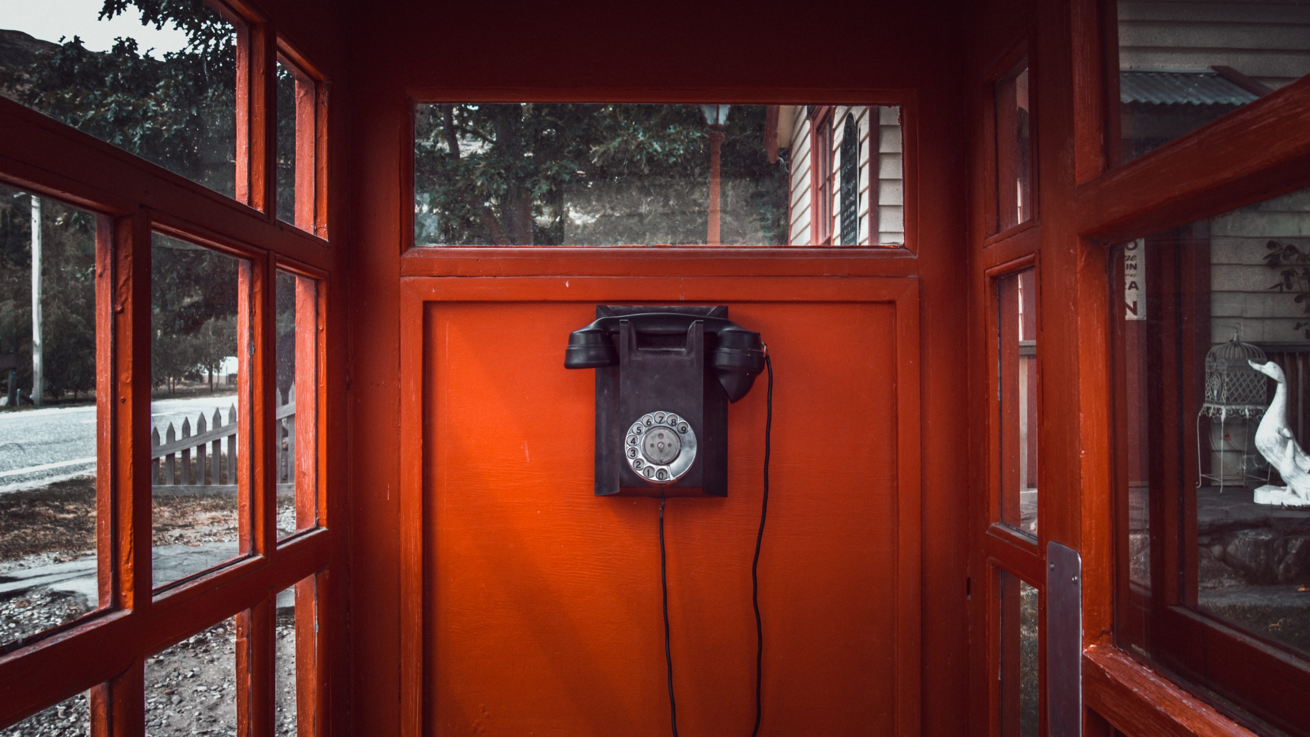 4K, ring, box, red, technology, building, number, text, nature, built structure, communication, wire, cube, telephone, dial, window, entrance, indoors, HD Wallpaper