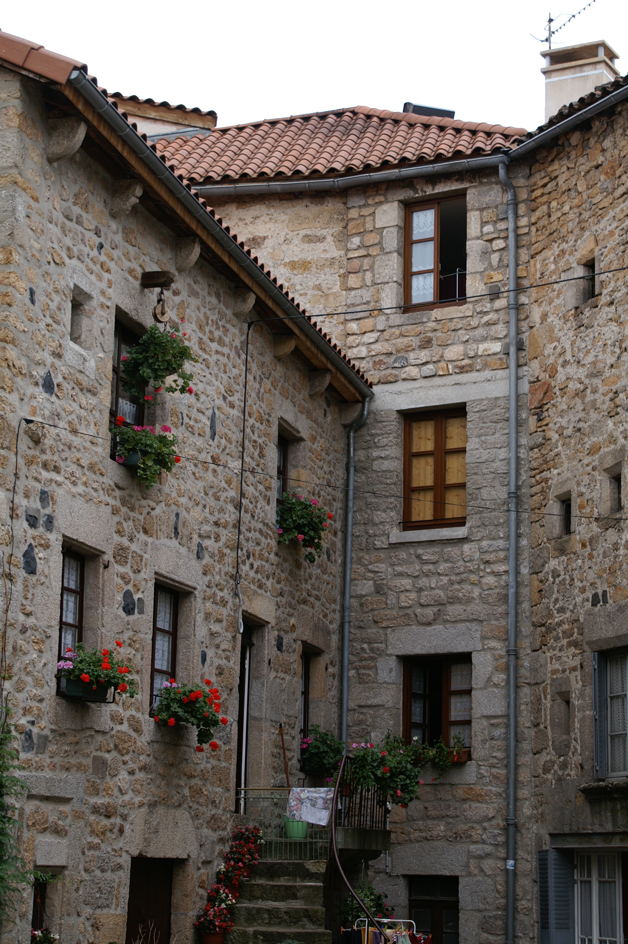 flowers, planters, potted plant, provence, residential district, roof, sky, old, architecture, old roofs, no people, flowering balconies, picturesque, france, Phone HD Wallpaper