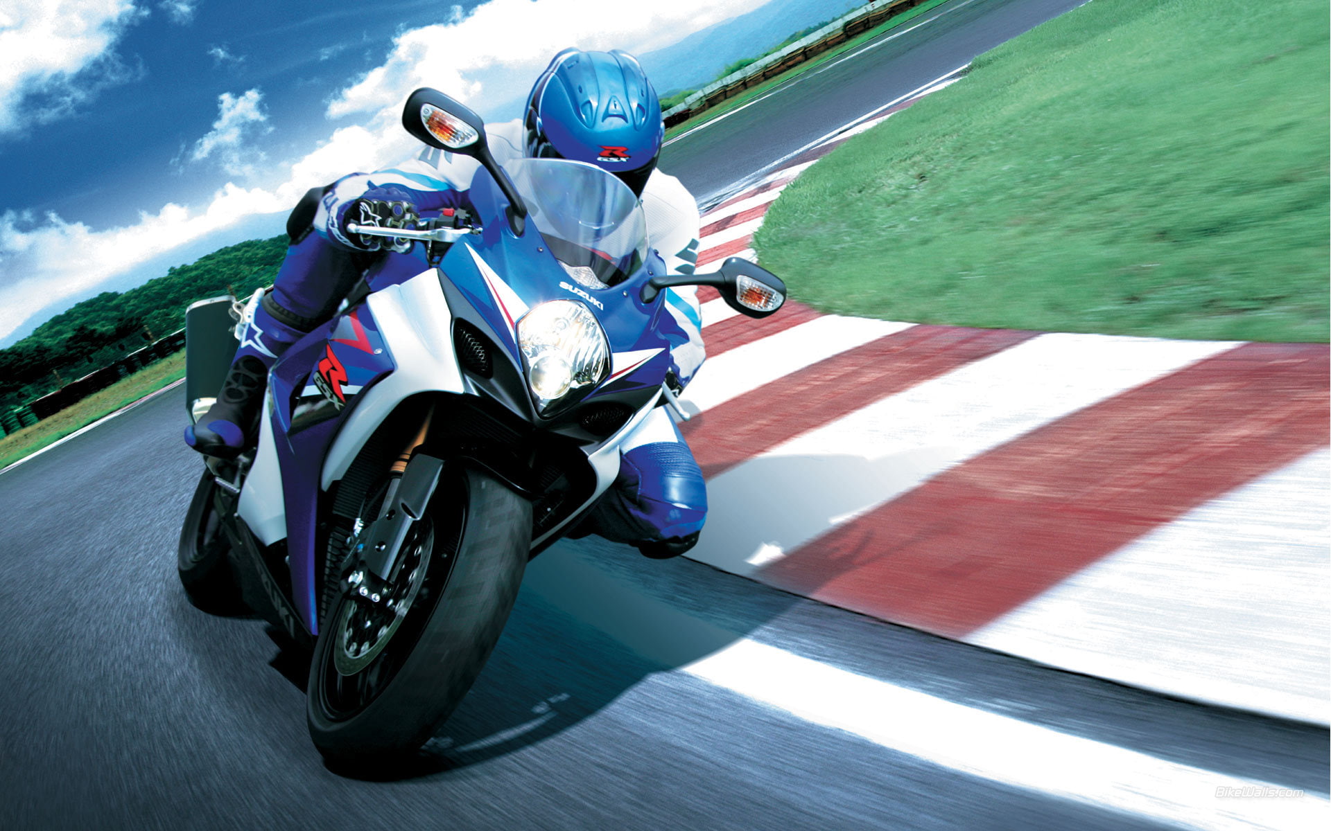 1000, 1080P, gsex-R, GSX-R, the sky, the curb, racer.Speedway, gixer, tilt, turn, Superbike, Suzuki, motorcycle, grass, HD Wallpaper