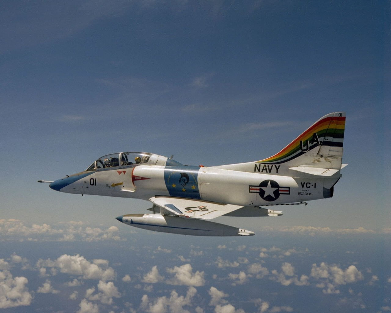 Douglas A-4 Skyhawk, aerospace industry, on the move, fighter, air vehicle, flying, day, mode of transportation, transportation, military, motion, no people, HD Wallpaper