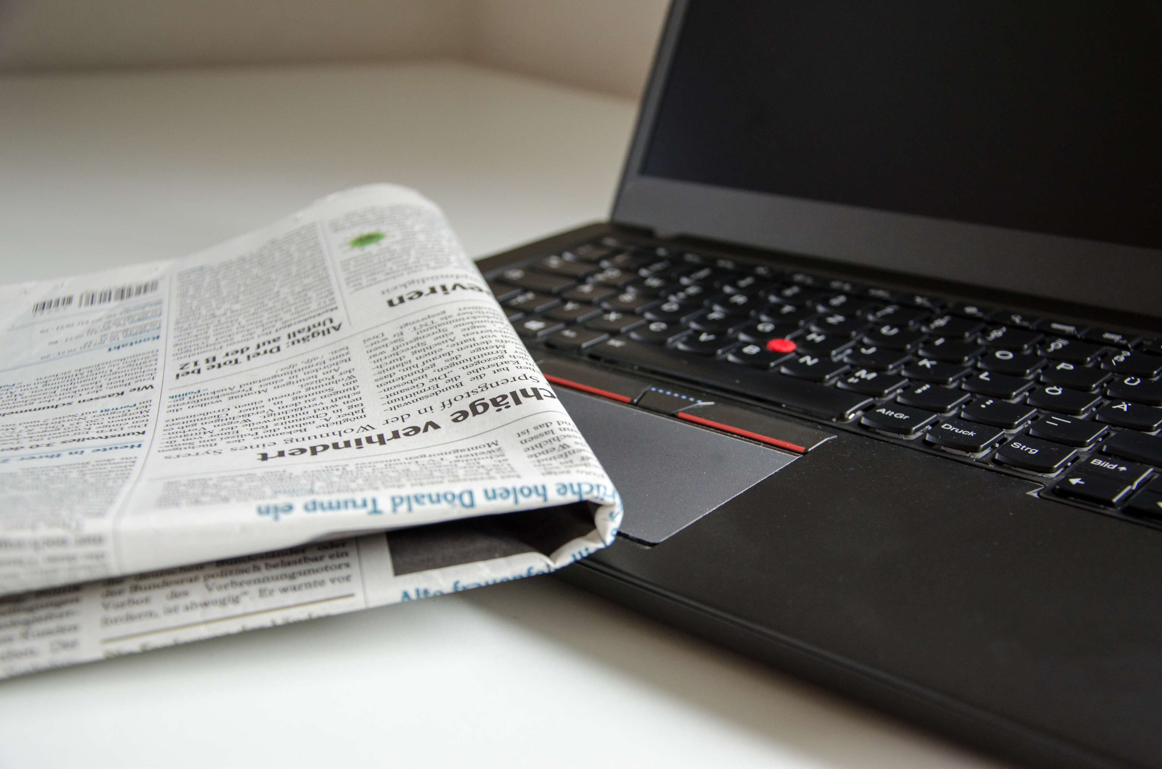 public domain images, pc, selective focus, job, laptop, screen, close-up, office, 4K, finance, wireless technology, no people, computer keyboard, computer, HD Wallpaper