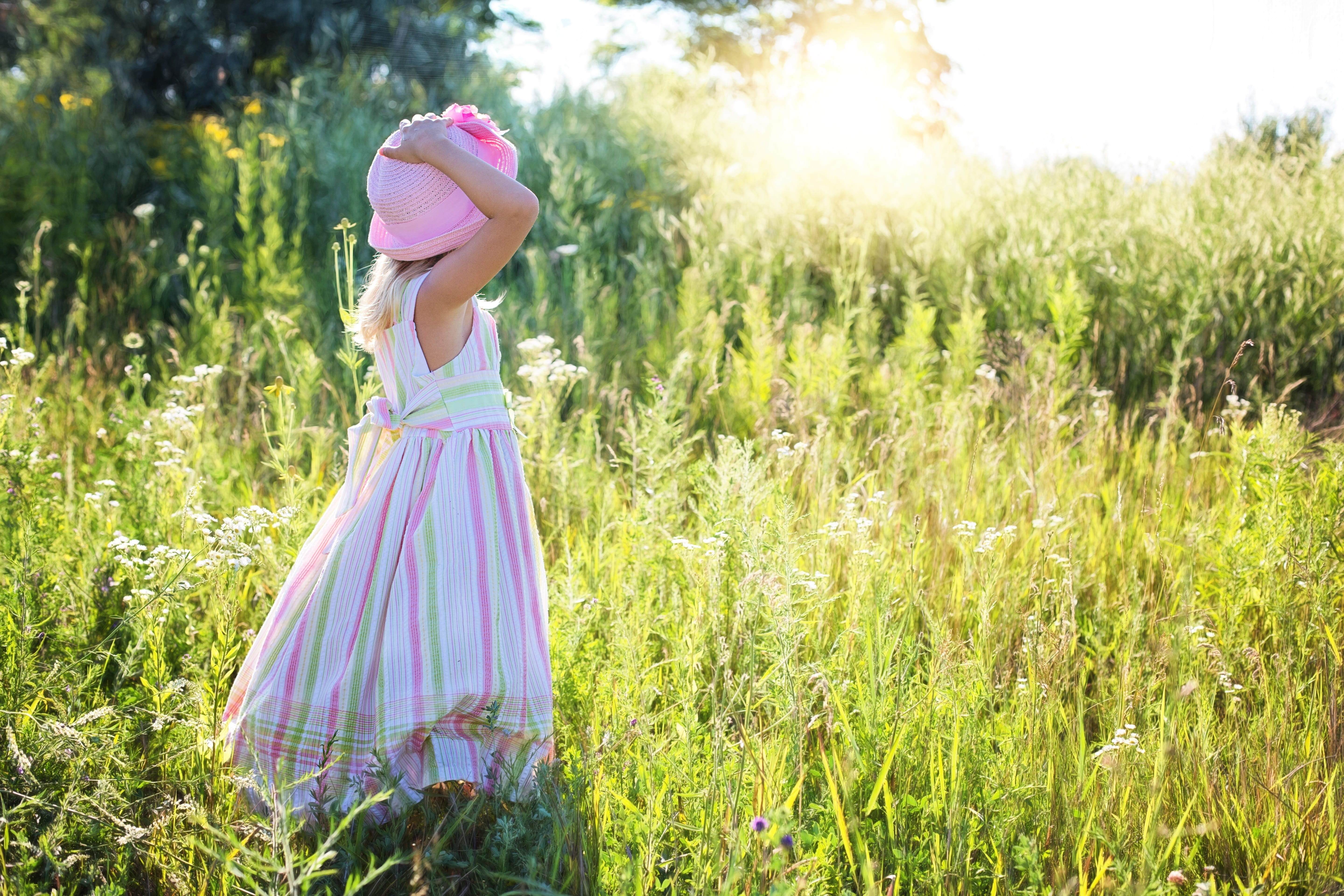 5K, plant, land, fashion, one person, adult, day, people, holding, girl in white, wildflowers, happiness, hairstyle, green, little girl, meadow, nature, HD Wallpaper