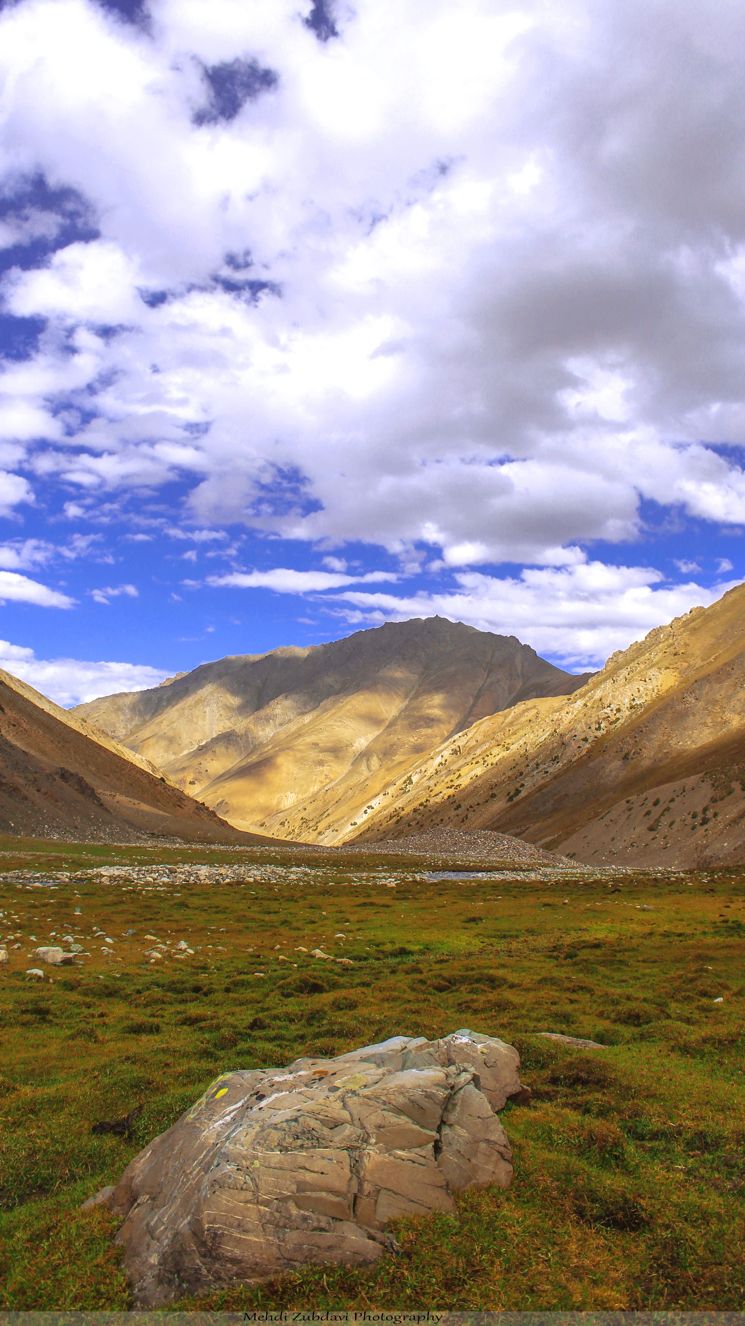 field, plant, gilgit baltistan, 5K, rock, tranquil scene, outdoors, mountain range, non-urban scene, idyllic, land, mountain, sky, cloud - sky, pakistan, Phone HD Wallpaper