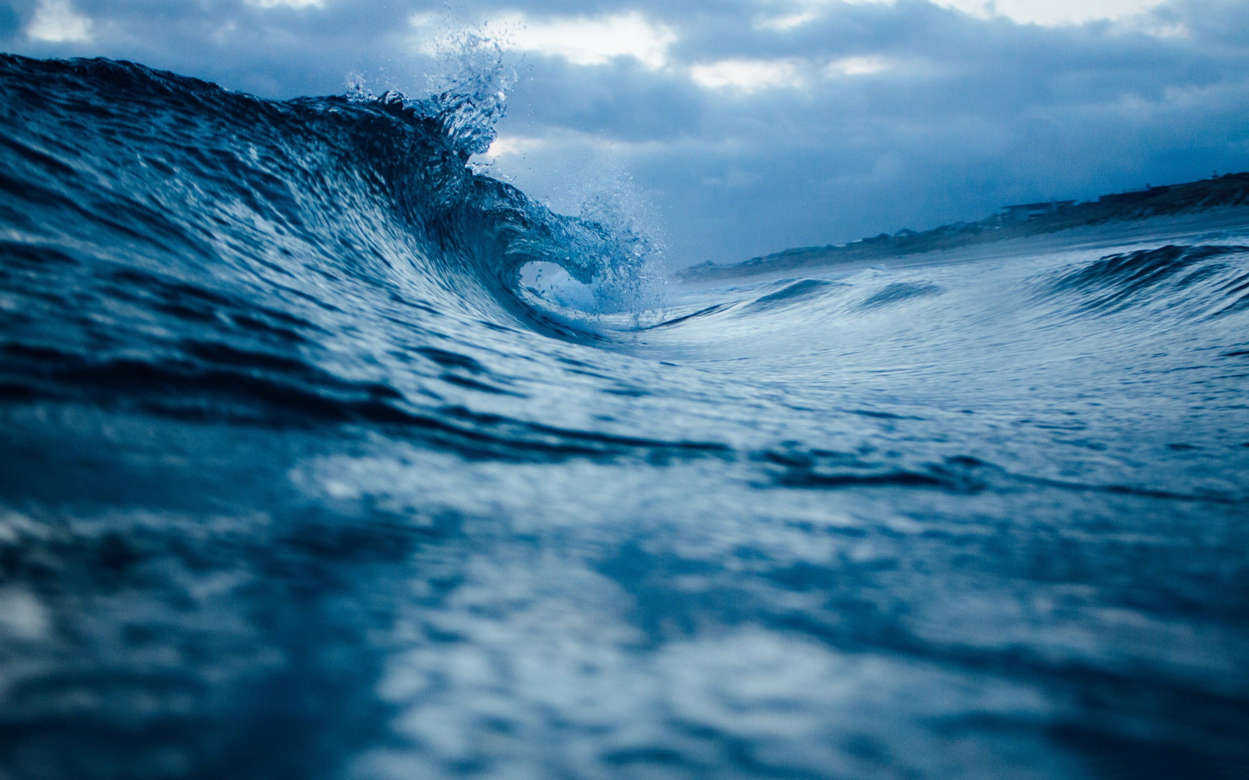 power, flowing water, power in nature, aquatic sport, 2K, waves, evening, nature, motion, cloud - sky, sea, surfing, wave, sport, sky, rolling, hd, blue, HD Wallpaper