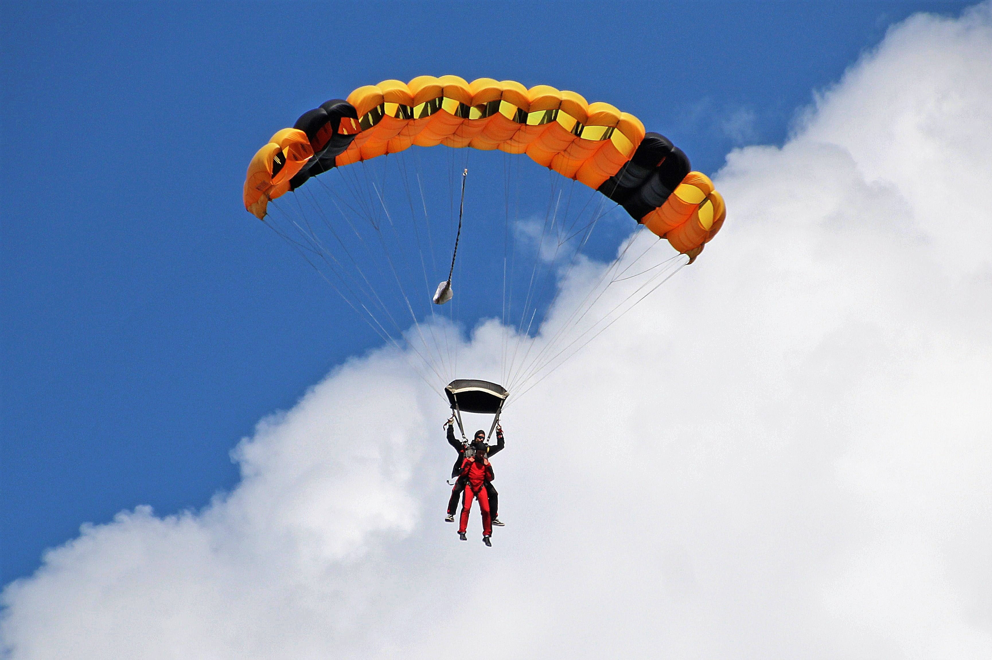 dom, nature, skydiving, transportation, glide, exhilaration, joy, leisure, obscured face, 2K, clouds, sport, parachute, fly, air sports, day, directing linen, HD Wallpaper