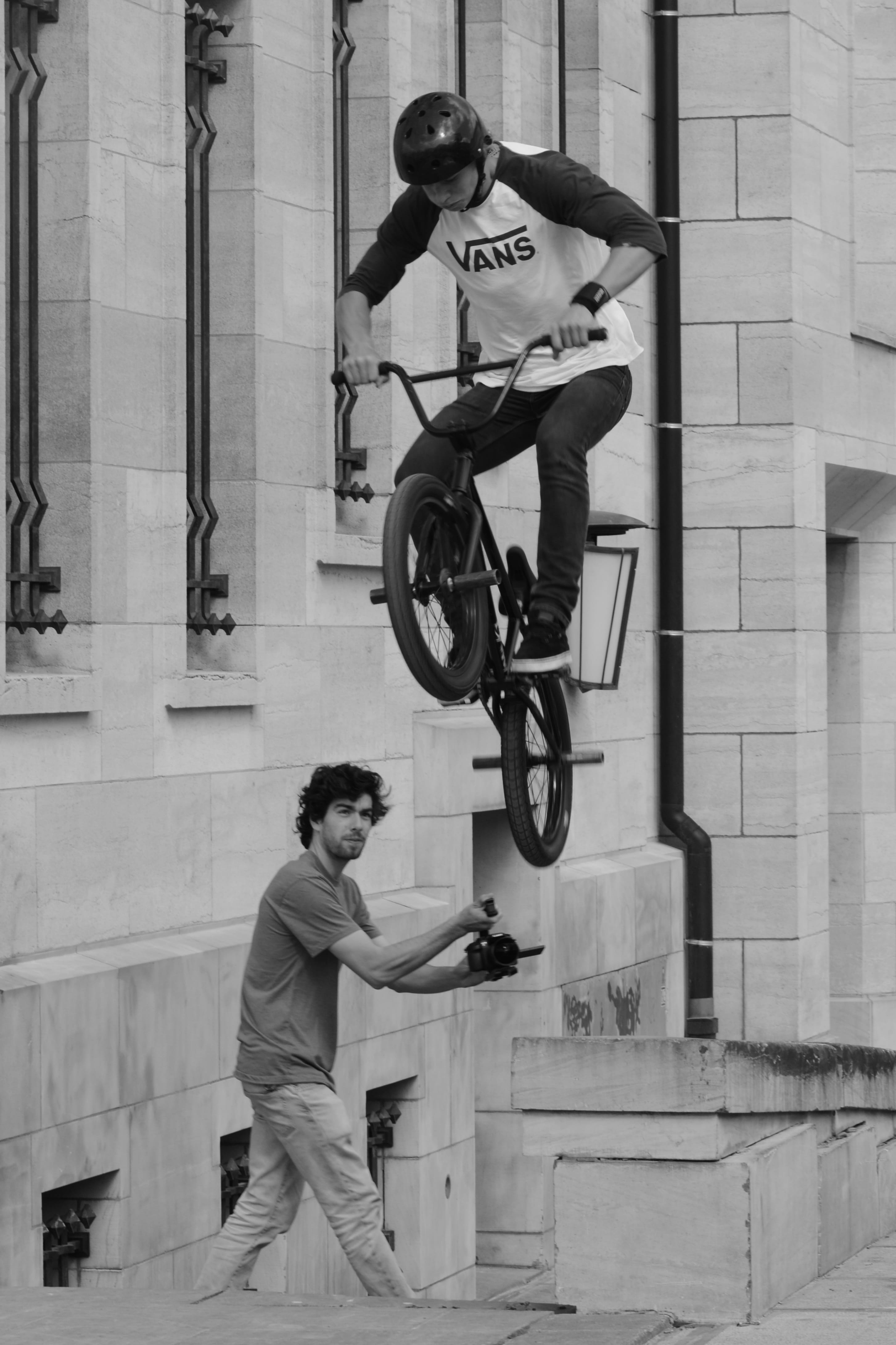 photographer, stunt, built structure, activity, only men, sport, withdrawal, young adult, young men, Bmx, Bicycle, wireless technology, jump, architecture, Phone HD Wallpaper