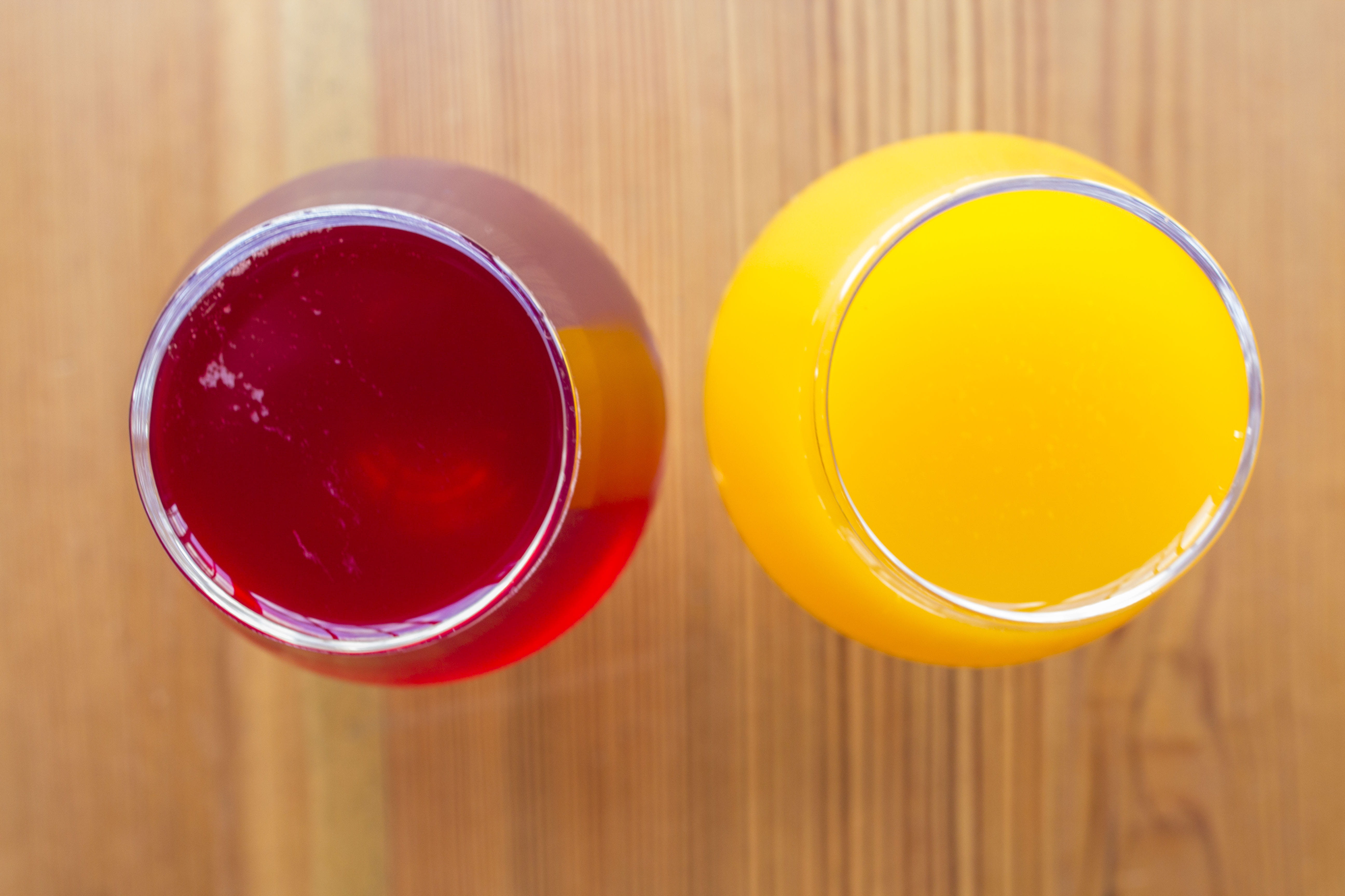 wood - material, diagram, household equipment, fruit, no people, orange juice, yellow, indoors, directly above, refreshment, beverage, 5K, plastic, red, HD Wallpaper