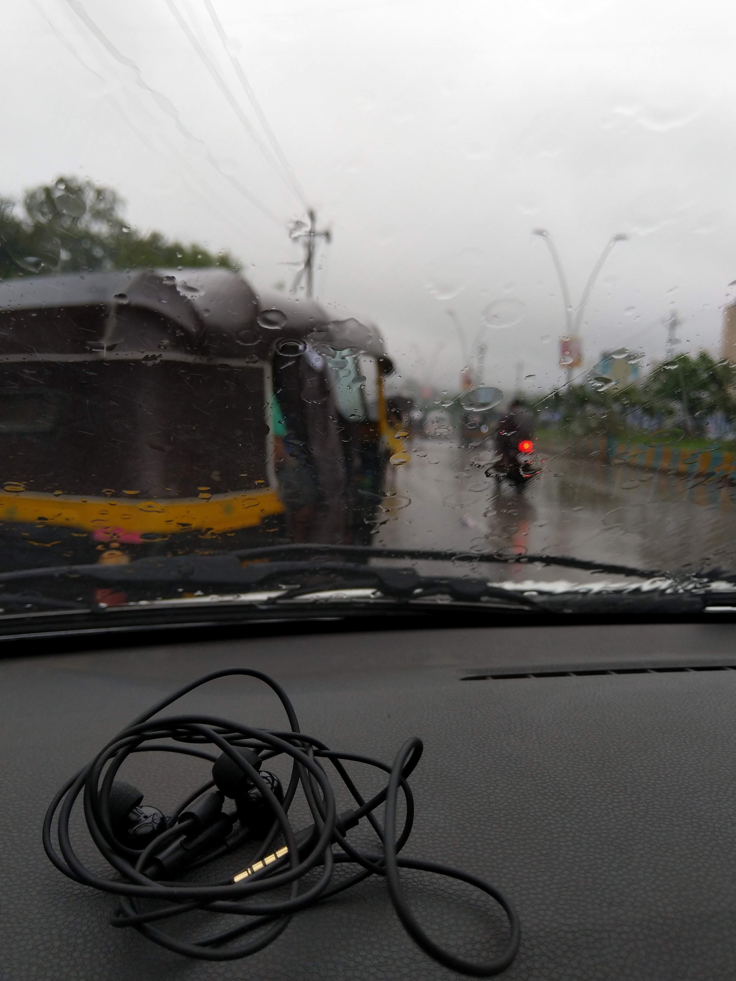 day, wet, vehicle, rain, transparent, mode of transportation, helicopter, global park, water, bicycle, weather, cable, 4K, no people, road, motor vehicle, Phone HD Wallpaper