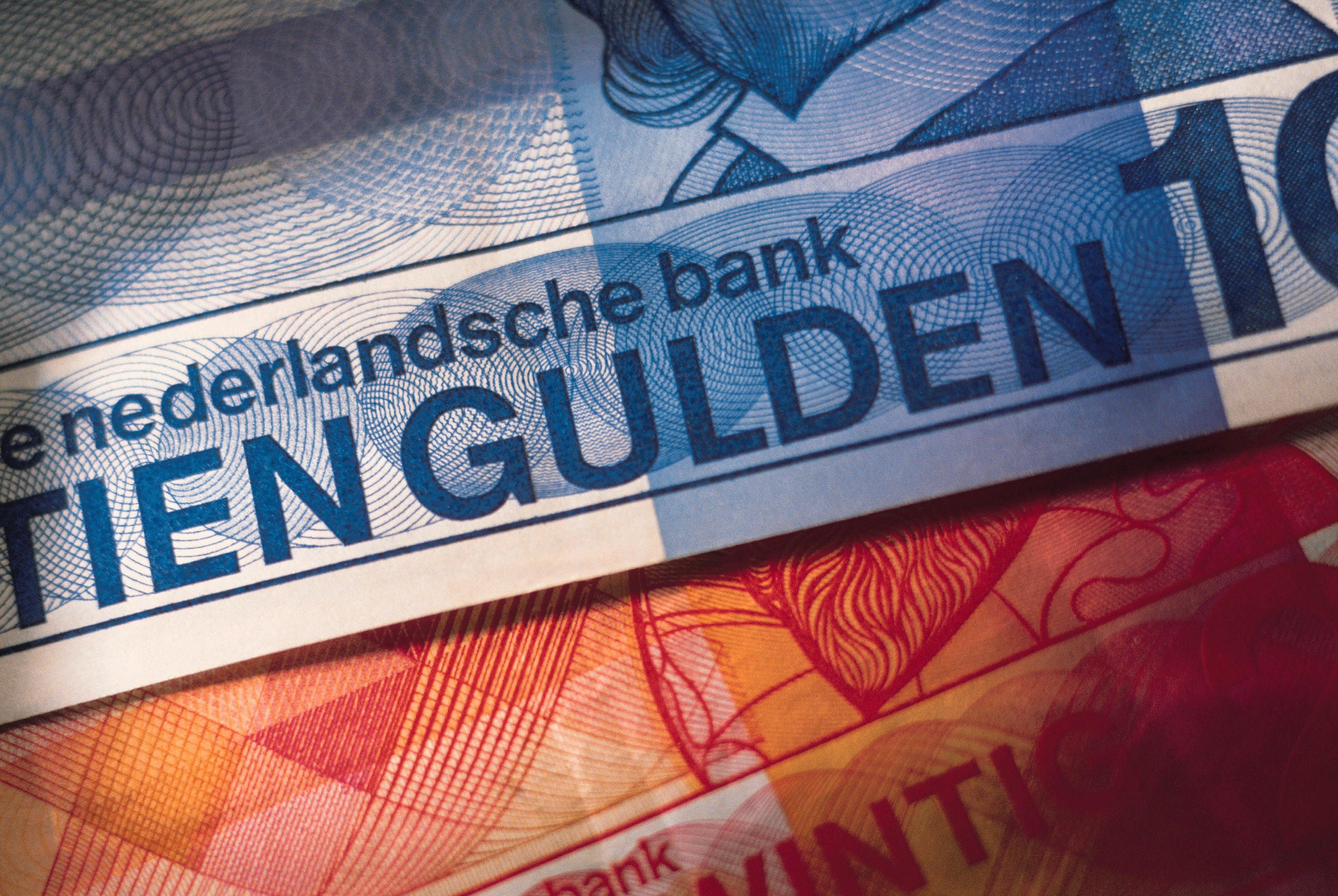 red, business, no People, backgrounds, macro, banknotes, finance, european Union Currency, bills, industry, exchange rate, paper Currency, indoors, banknote, HD Wallpaper