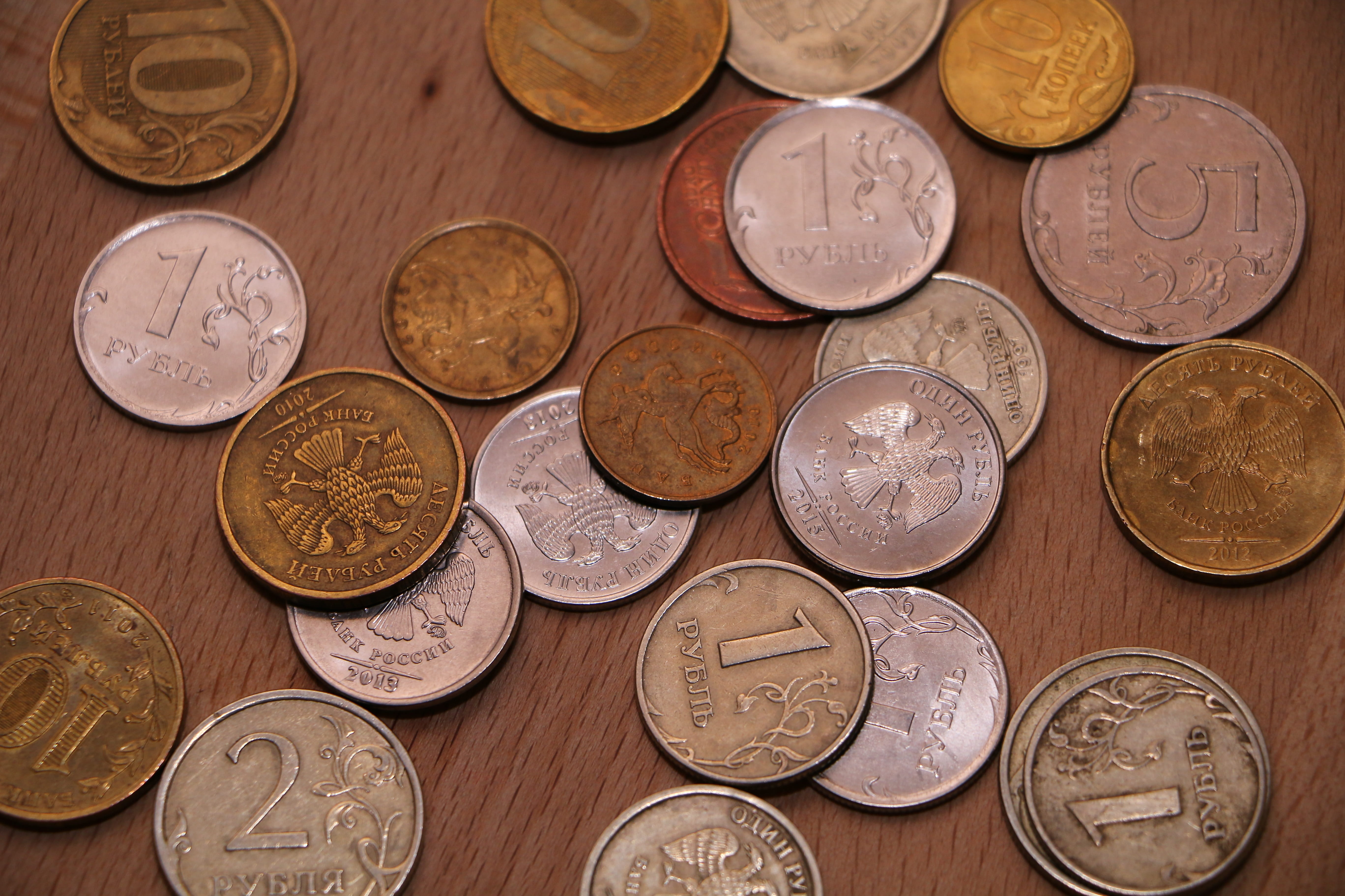 Ruble, close-up, finance, europe, high angle view, still life, russian, geometric shape, business, Money, 5K, metal, savings, number, circle, no people, HD Wallpaper