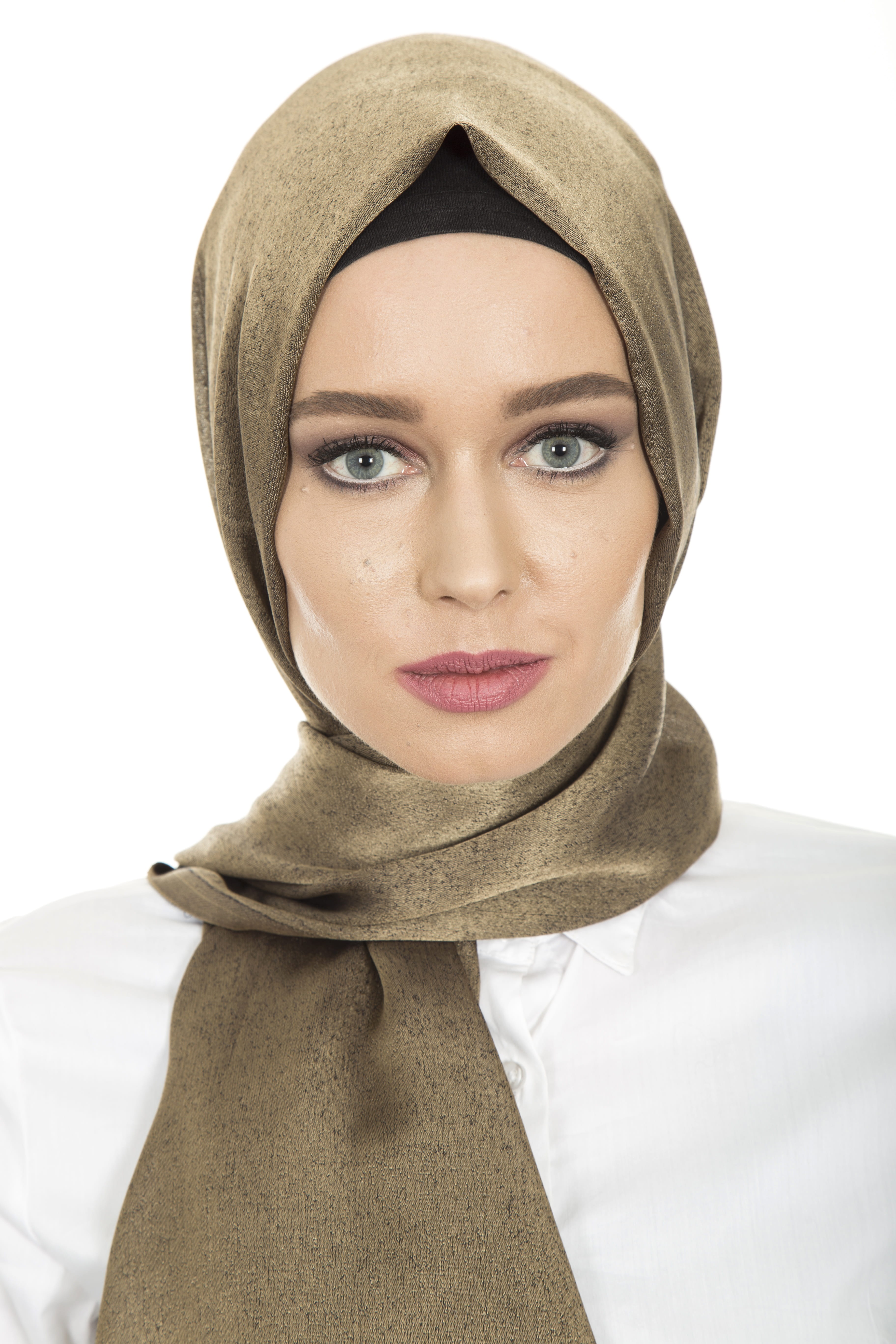 white background, young model, god, studio shot, woman, warm clothing, aesthetics, islam, hair, young girl, young, indoors, head cover, hijab, young women, Phone HD Wallpaper