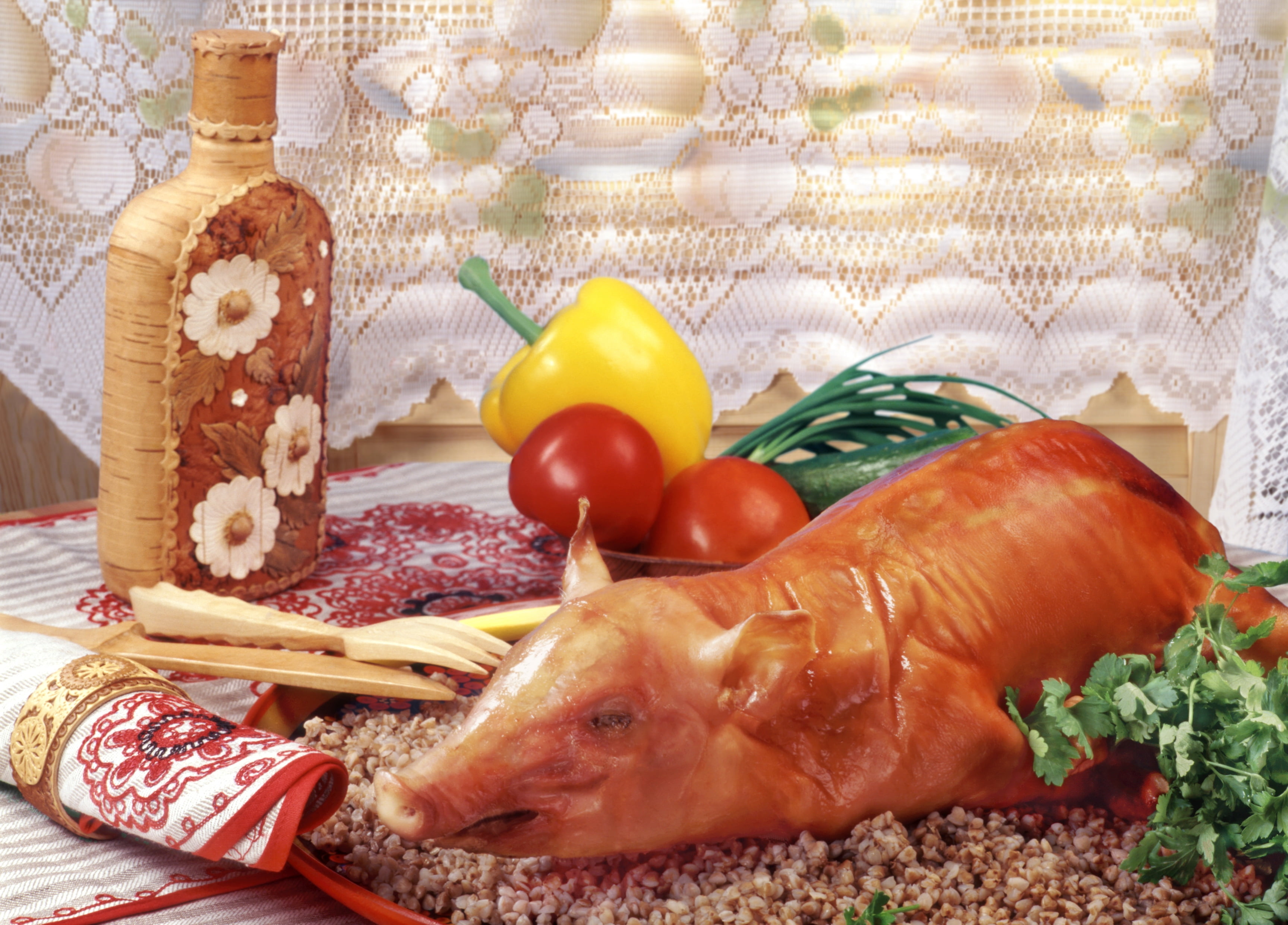 freshness, food, 2K, gourmet, dinner, celebration, close-up, still life, cultures, food And Drink, roasted, cooking, pork, indoors, red, raw Food, processed meat, HD Wallpaper