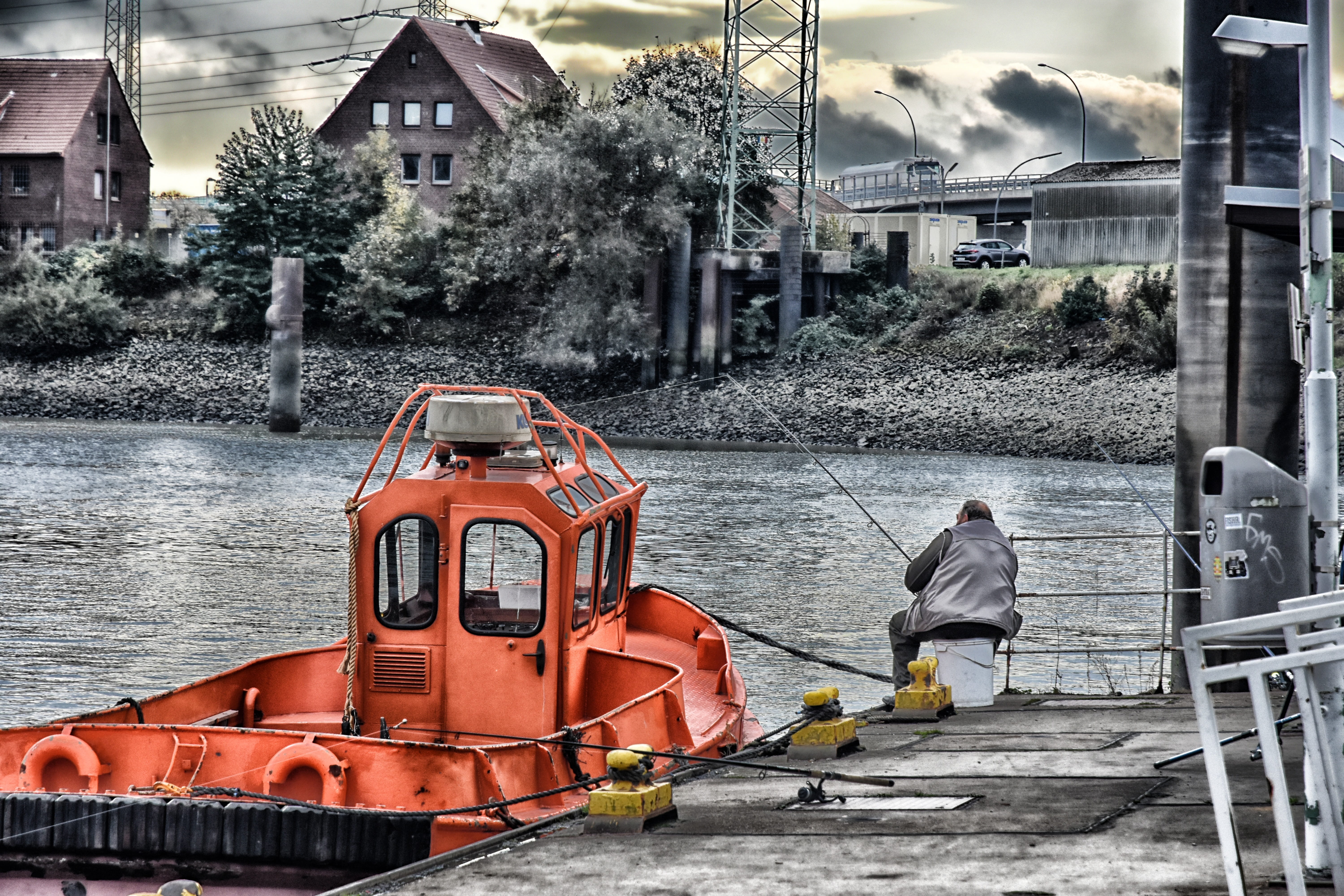 pier, ship, working, Donation, people, boot, industry, outdoors, protection, built structure, one person, please donate, water, nautical Vessel, rethebrücke, HD Wallpaper