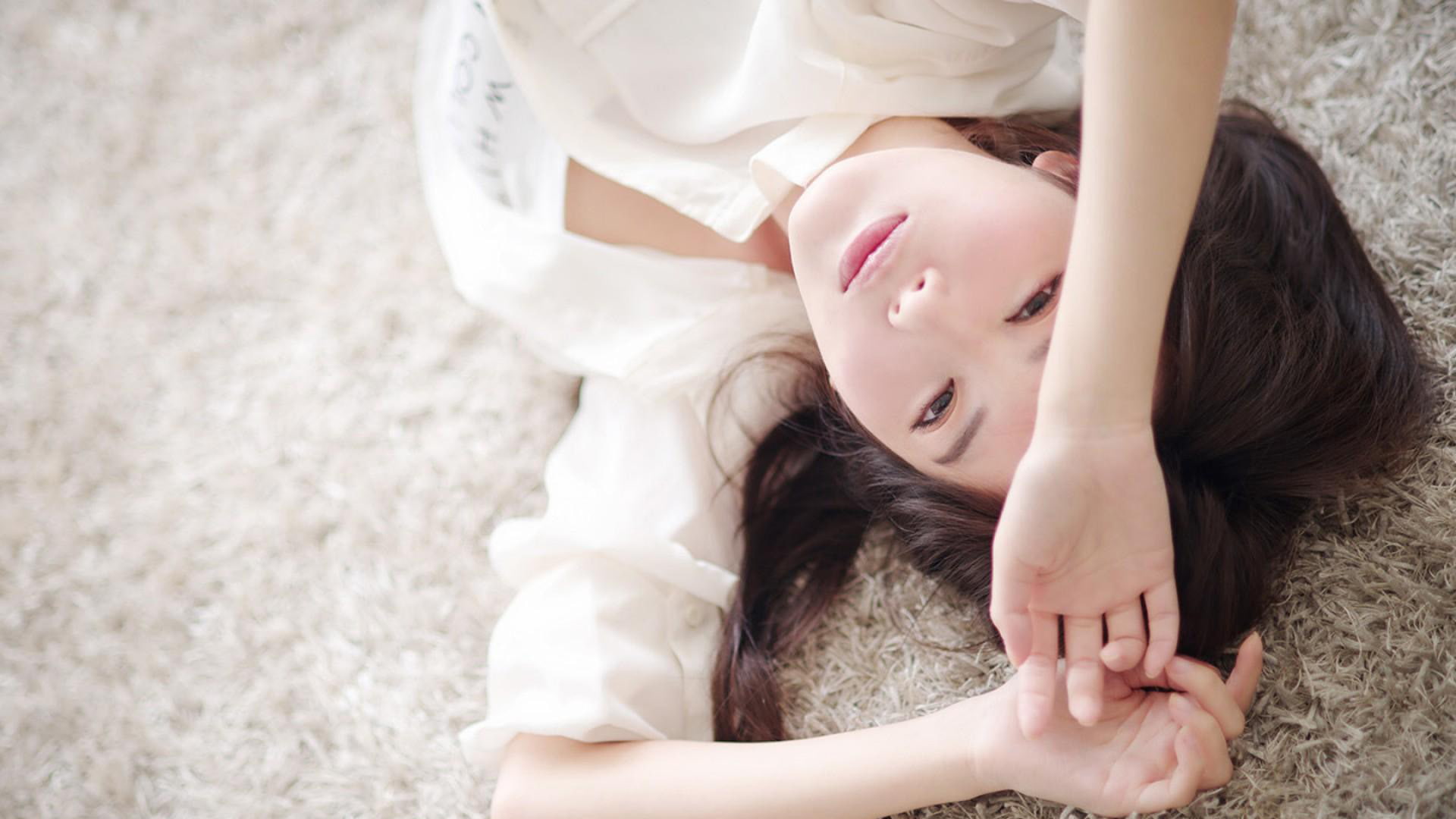 Asian, lying on back, model, looking at viewer, women, arms up, 1080P, white skirt, brunette, photography, HD Wallpaper