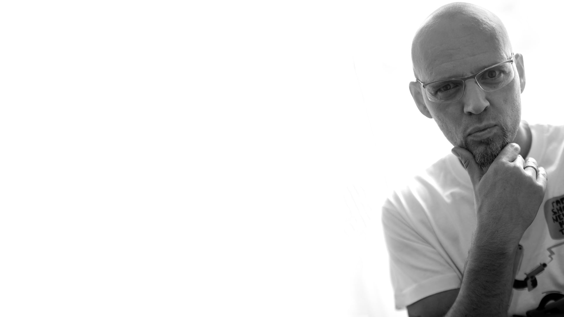 standing, thinking, glasses, looking, contemplation, serious, 1080P, hand, casual clothing, beard, shirt, caucasian Ethnicity, thomas d, senior Adult, HD Wallpaper