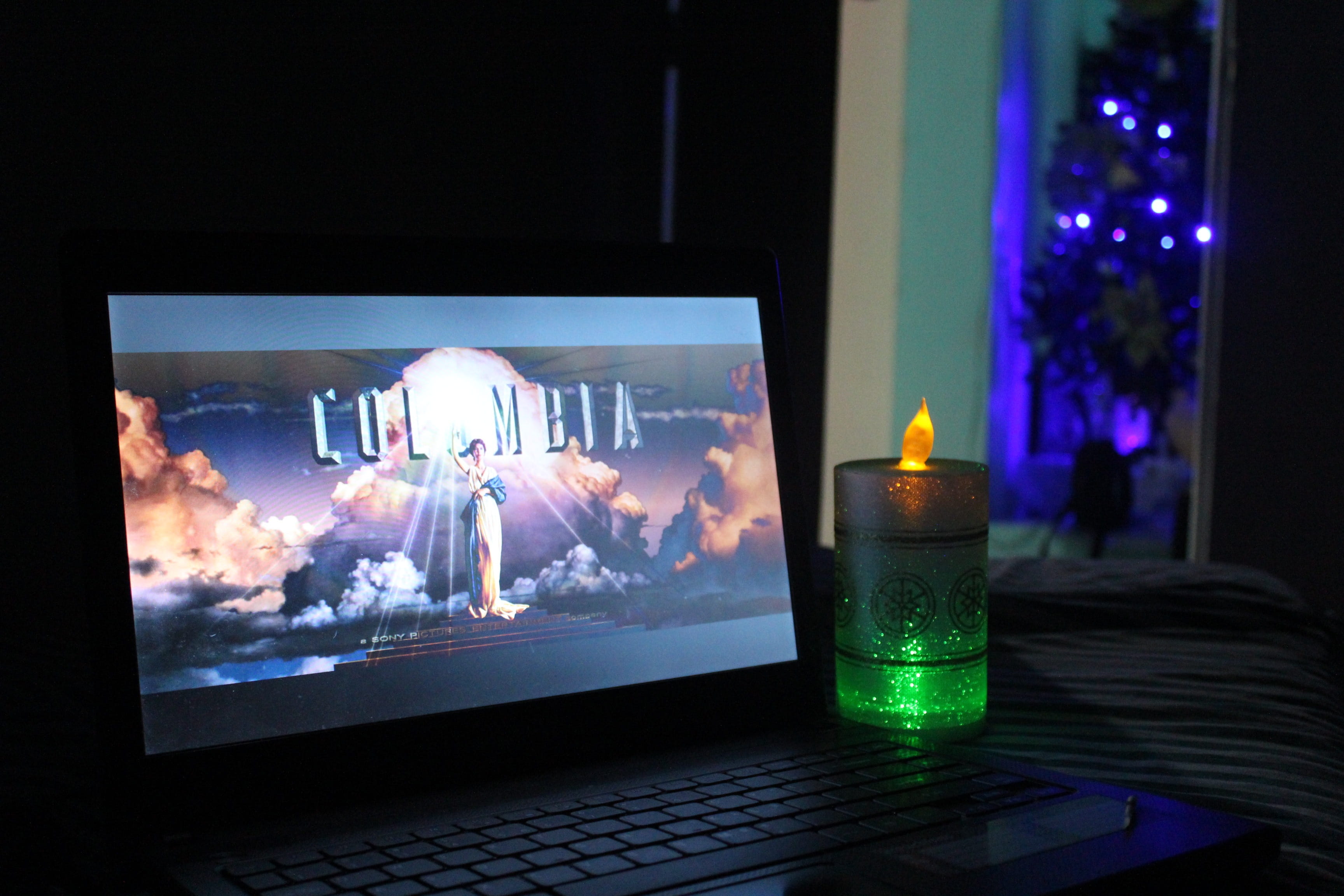 screen, transparent, Movie, christmas eve, 2K, computer, candle, turned, technology, fire, Christmas Night, burning, night, sky, table, nature, laptop, HD Wallpaper