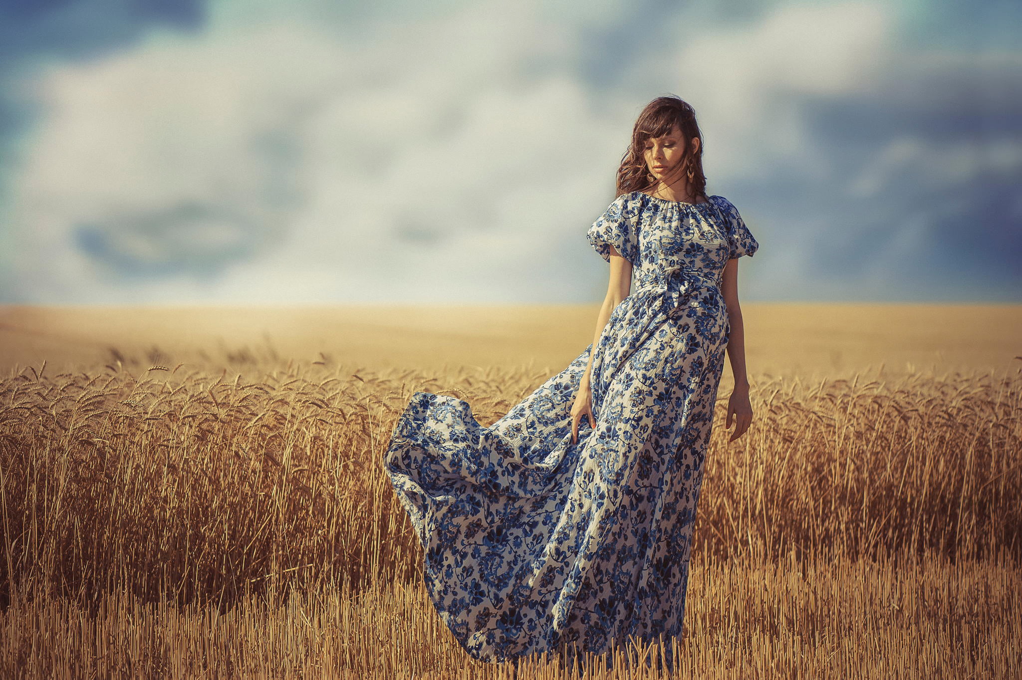 summer, adult, dress, sunset, standing, fashion Model, non-Urban Scene, the sky, women, 1080P, autumn, one Person, clothing, whole Wheat, caucasian Ethnicity, HD Wallpaper
