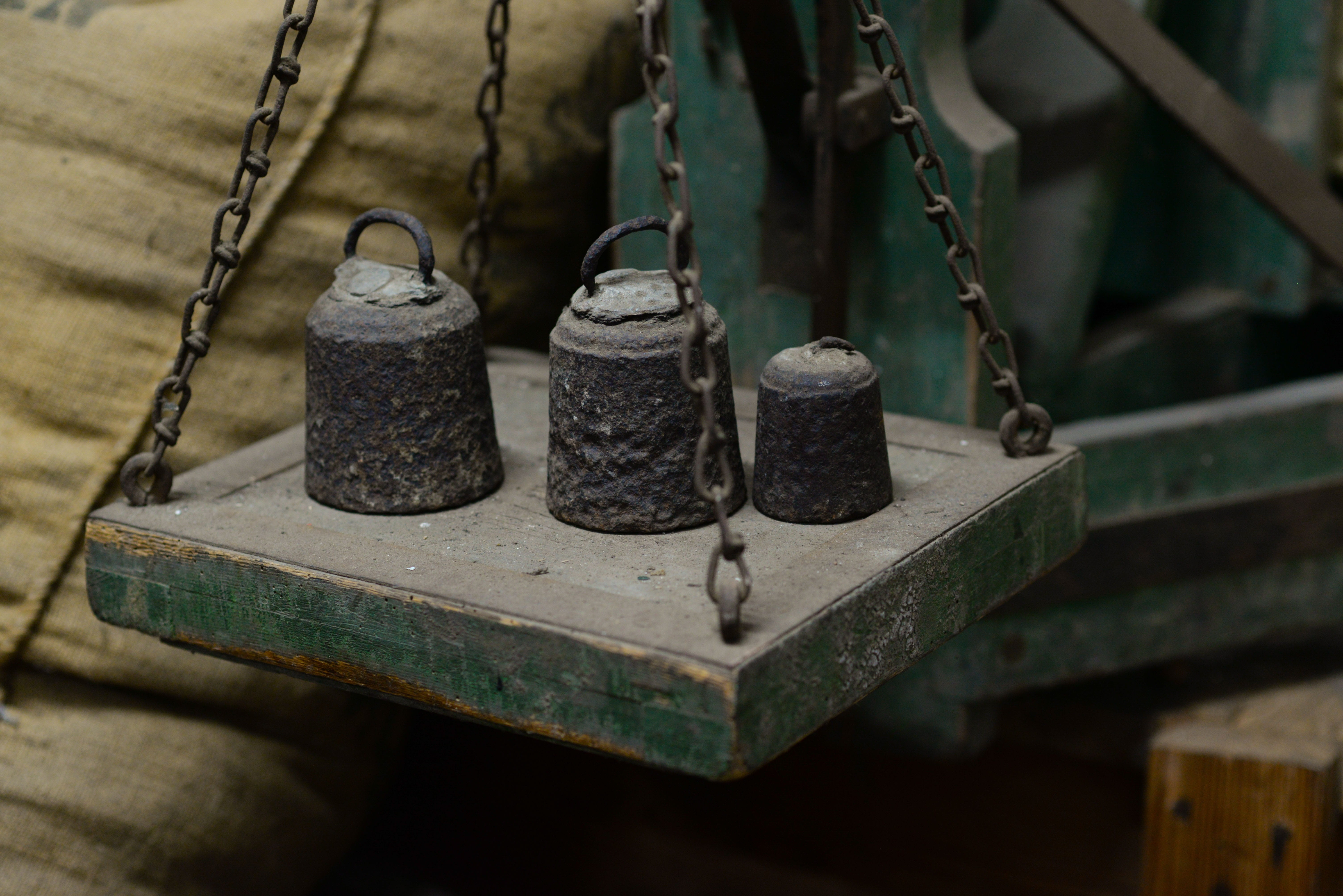 household equipment, close-up, chain, equal, bell, no people, antique, ladle, focus on foreground, weights, lead, old, equilibrium, scale, wood - material, HD Wallpaper