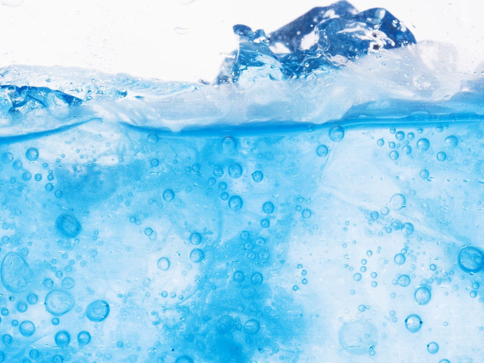 transparent, splashing, liquid, healthy Lifestyle, food And Drink, cold - Temperature, carbonated, droplets, indoors, purity, ice, backgrounds, HD Wallpaper