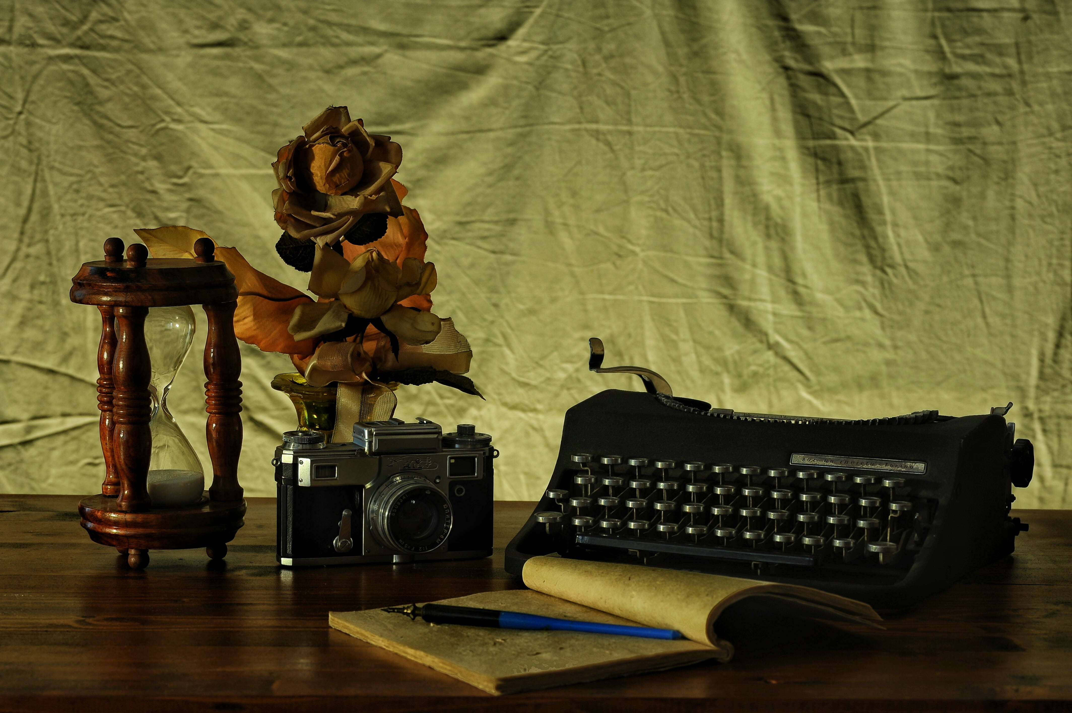 close-up, nostalgia, machine, high angle view, table, the past, time, photographic, wood, book, antique, day, publication, military, texture, no people, HD Wallpaper
