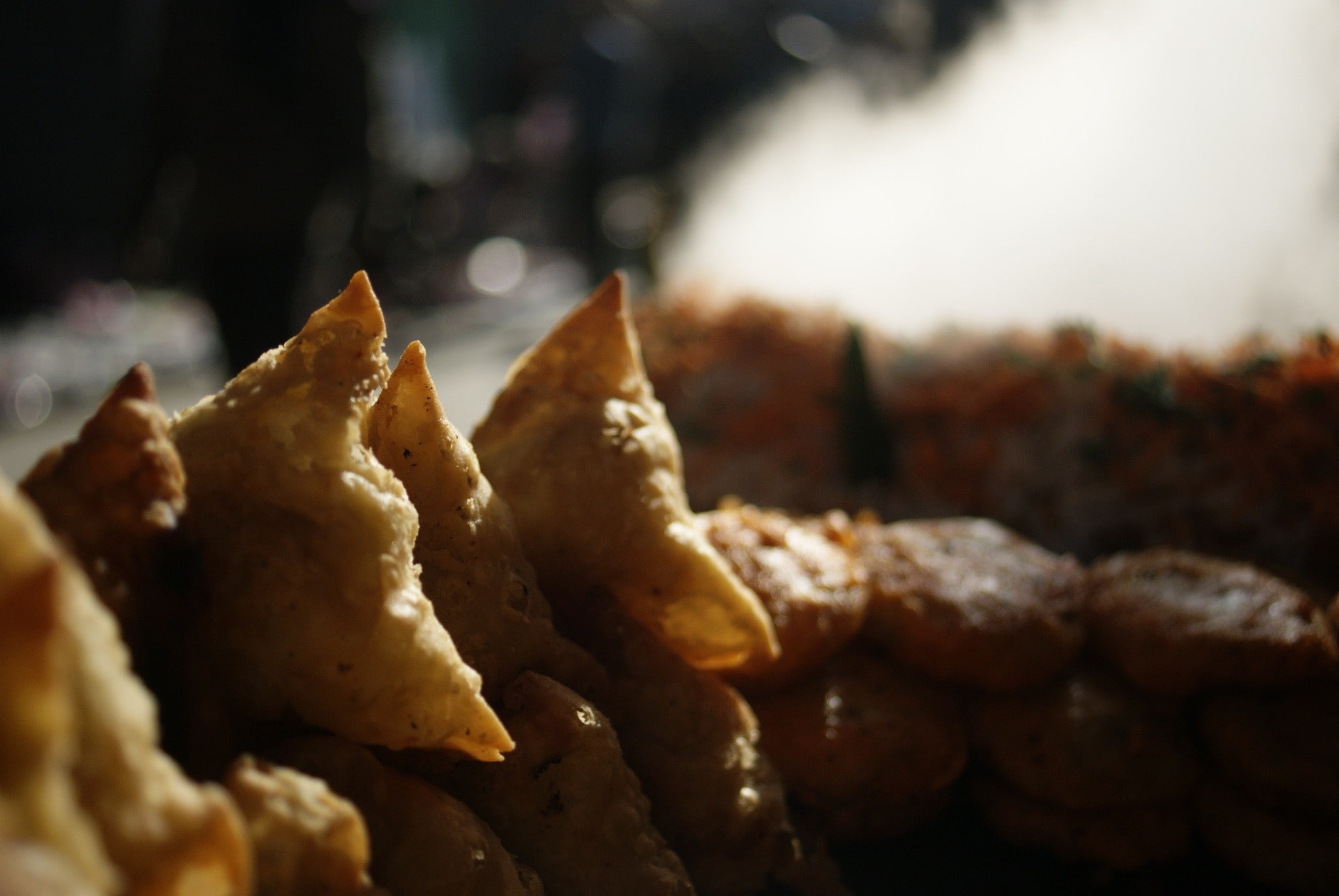 deep fried, unhealthy eating, asian food, snack, ready-to-eat, indoors, chinese food, fast food, bokeh, focus on foreground, indulgence, samosa, still life, HD Wallpaper