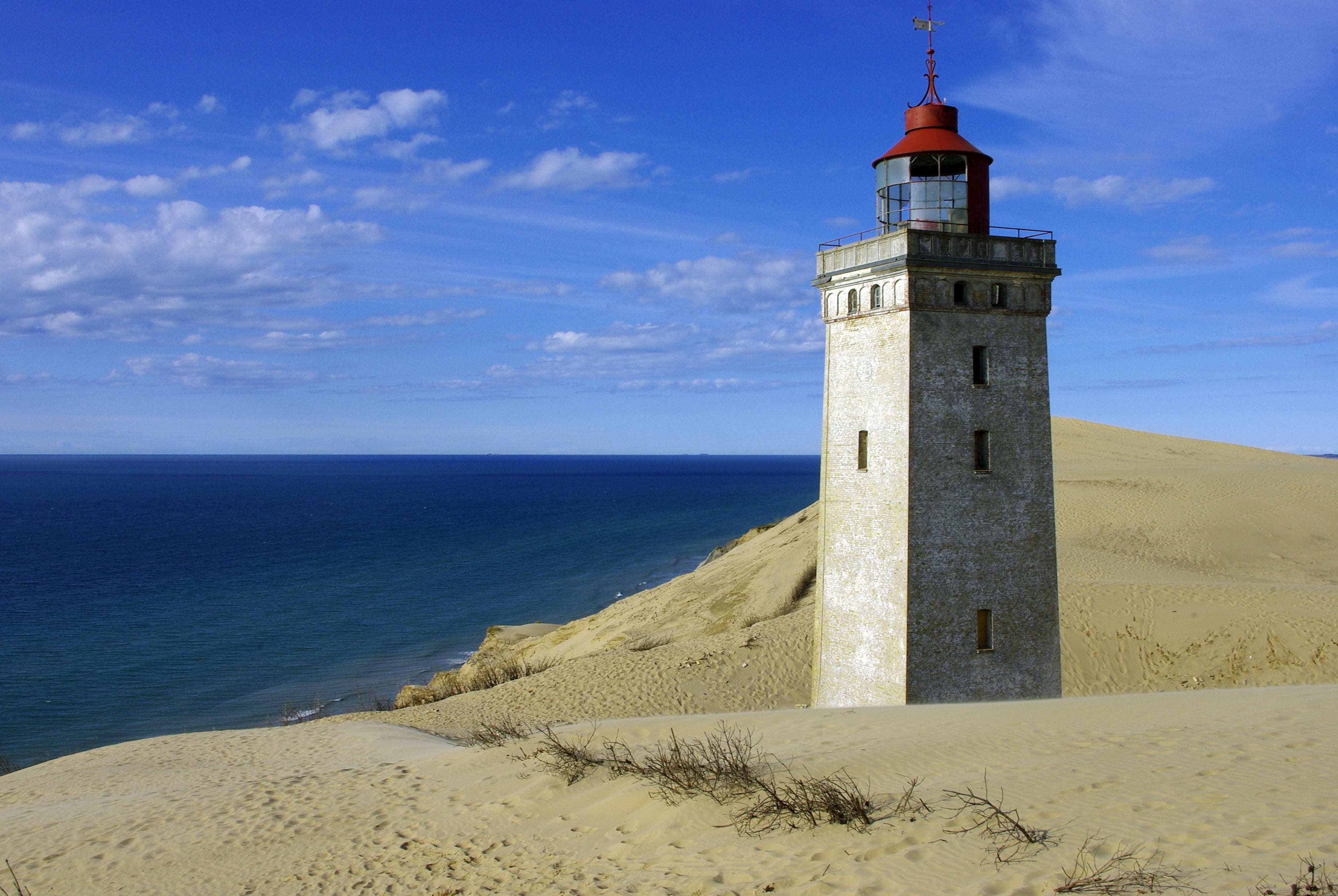 sky, rubjerg knude, building exterior, nature, beach, eroded, buried, land, water, tower, lantern, 2K, cloud - sky, sea, travel destinations, tranquility, HD Wallpaper