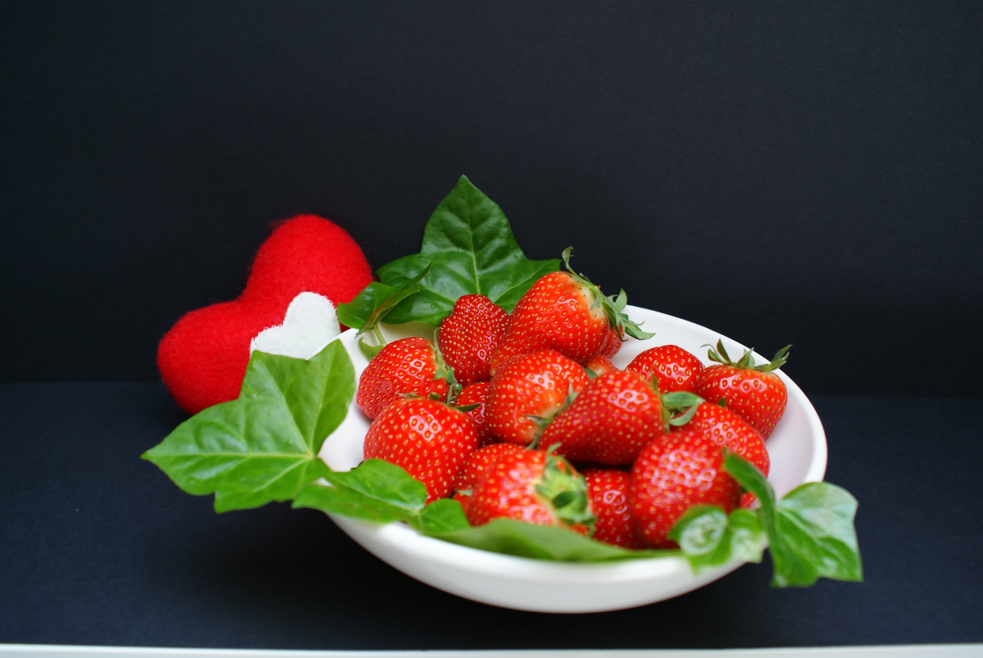 strawberry, copy space, fruit, food, no people, studio shot, vegetarian food, mothers day, food and drink, low carb diet, dieting, close-up, plant part, HD Wallpaper