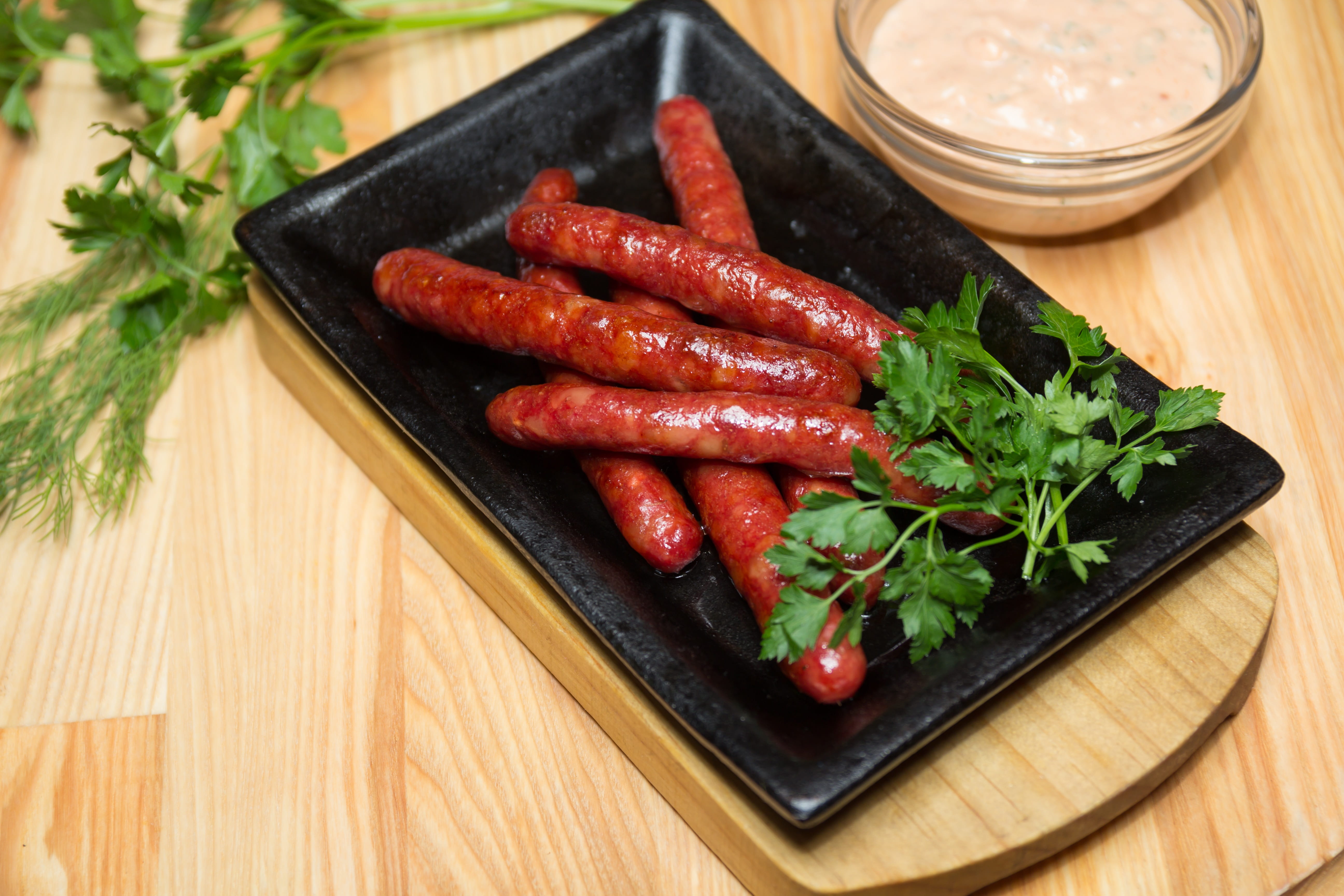 grill, appetizer, meat, nutrition, bbq, green color, table, hunting sausages, 5K, greens, no people, wellbeing, harmful food, preparing food, healthy eating, HD Wallpaper