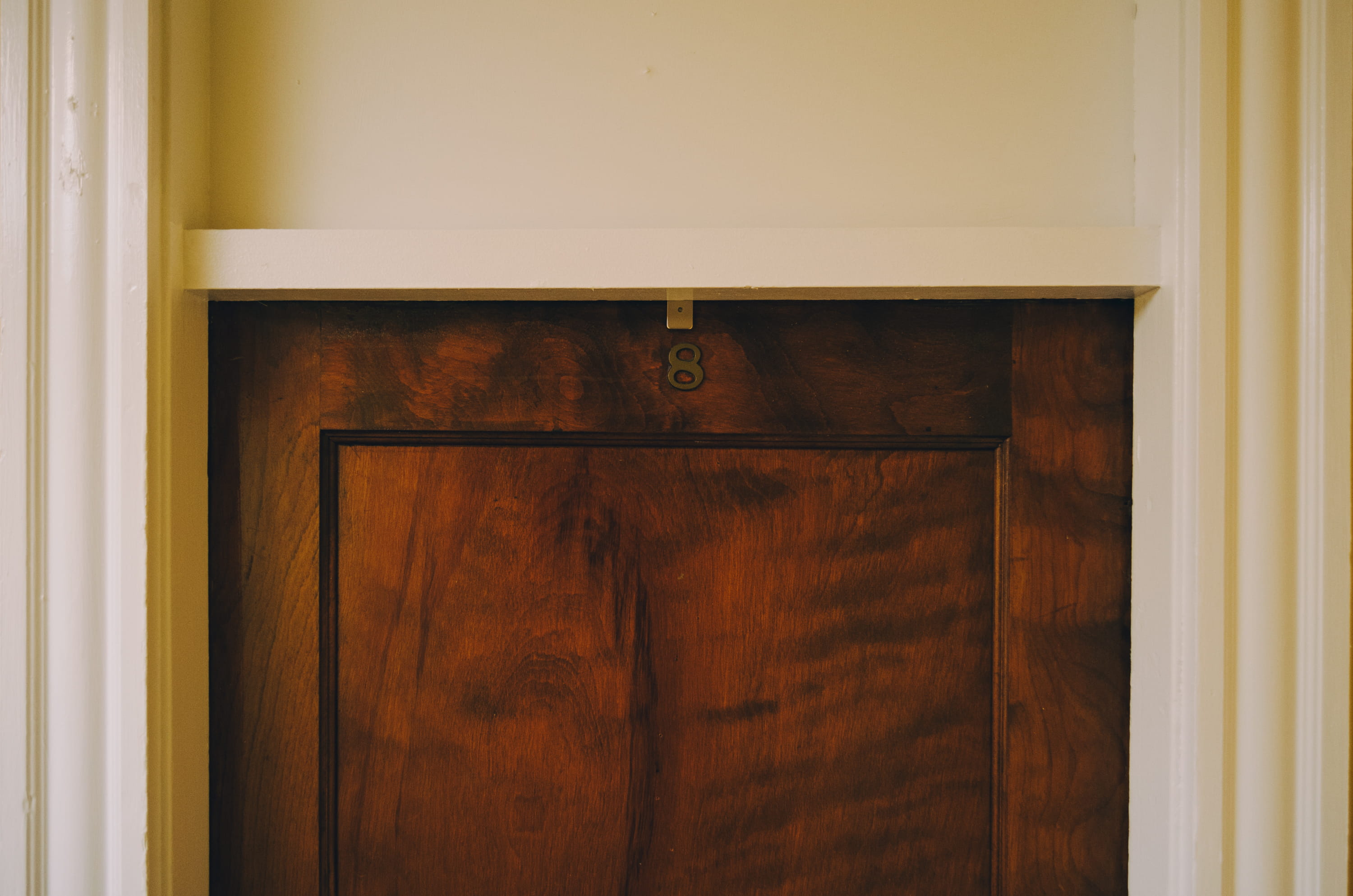 moulding, type, doorframe, hallway, door, brown, house, border, close-up, security, white, boston, wood - material, knob, frame, entry, hook, doorknob, HD Wallpaper