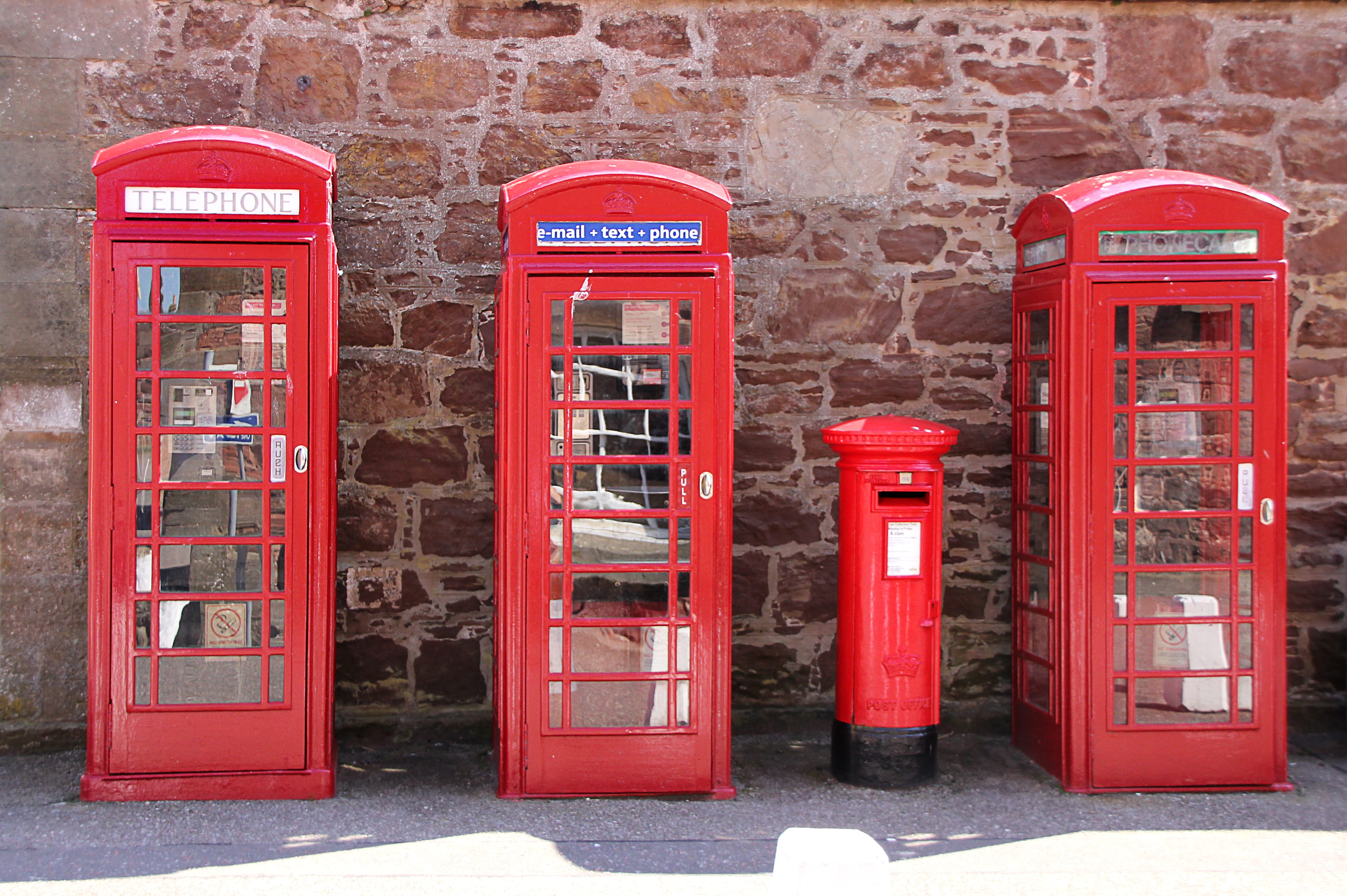 convenience, city, pay phone, romantic, building exterior, british, western script, text, telephone, telecommunications equipment, funny, payphones, communication, HD Wallpaper