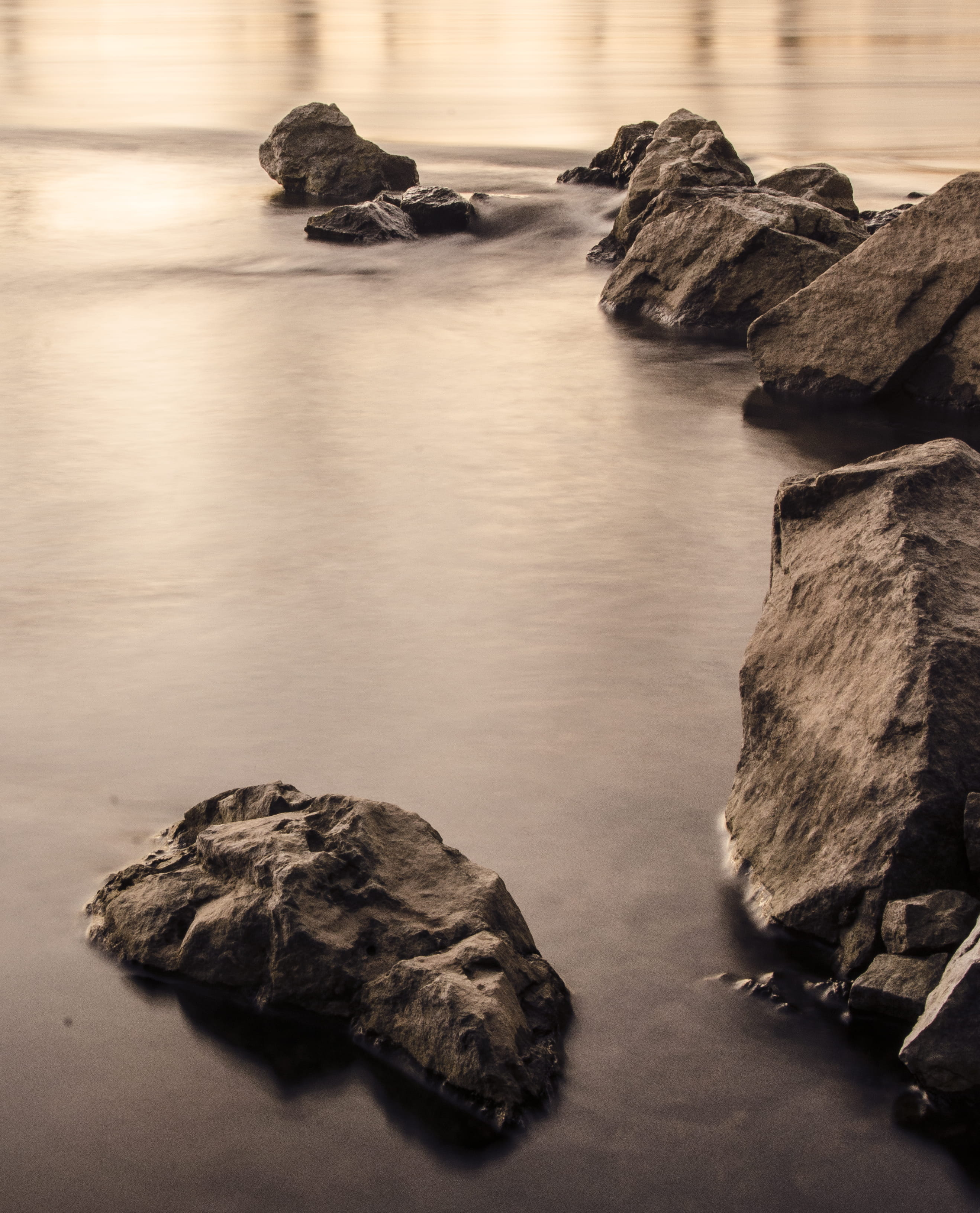 idyllic, tranquil scene, sea, mura, slovenia, river, shallow, tropovci, tranquility, rock formation, beauty in nature, rock - object, water, no people, Phone HD Wallpaper