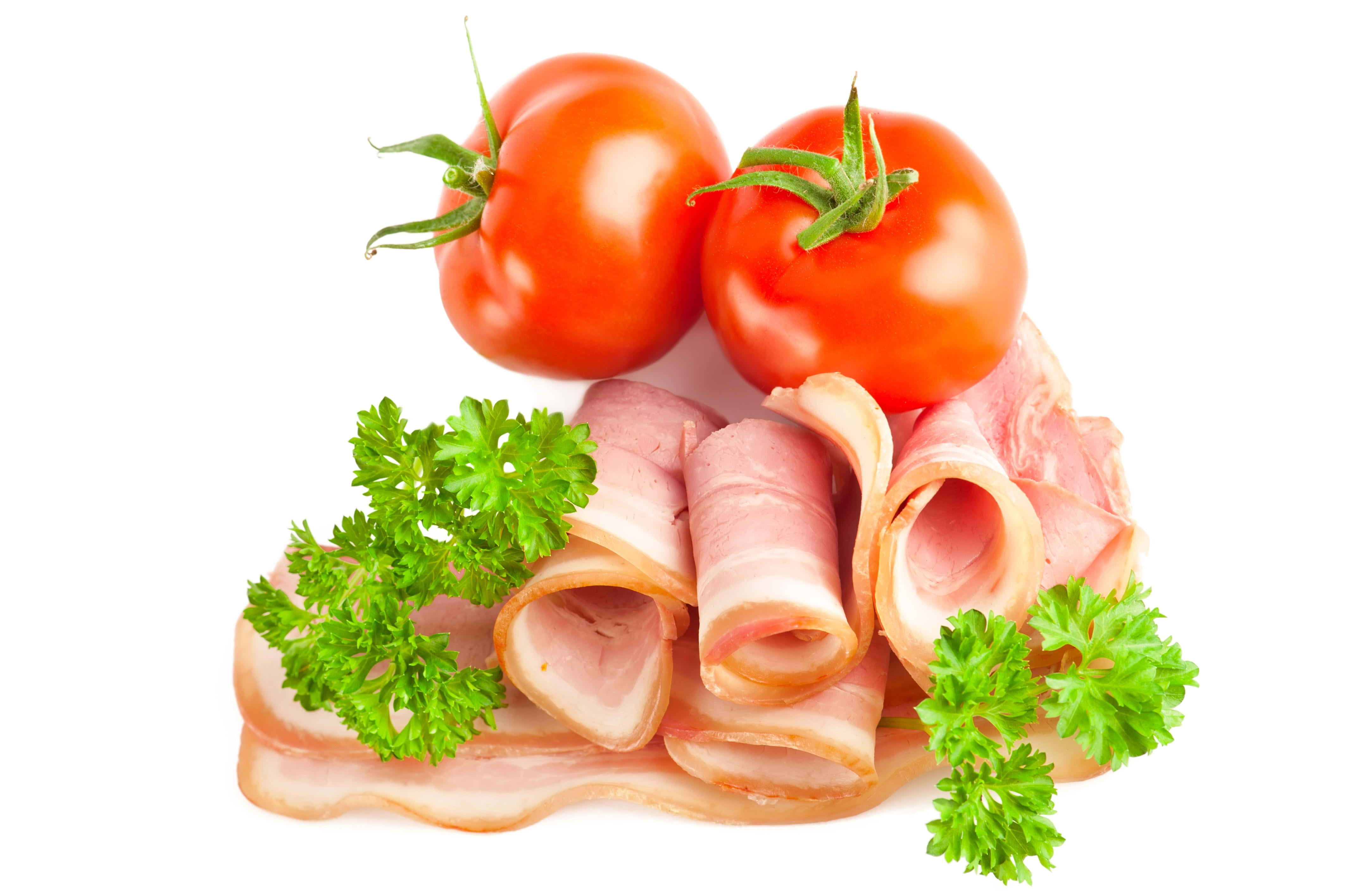 bacon, pork, tomatoes, tomato, smoked, slice, cooking, dieting, white, salad, meal, ingredient, ham, food, freshness, gourmet, snack, refreshment, backgrounds, HD Wallpaper