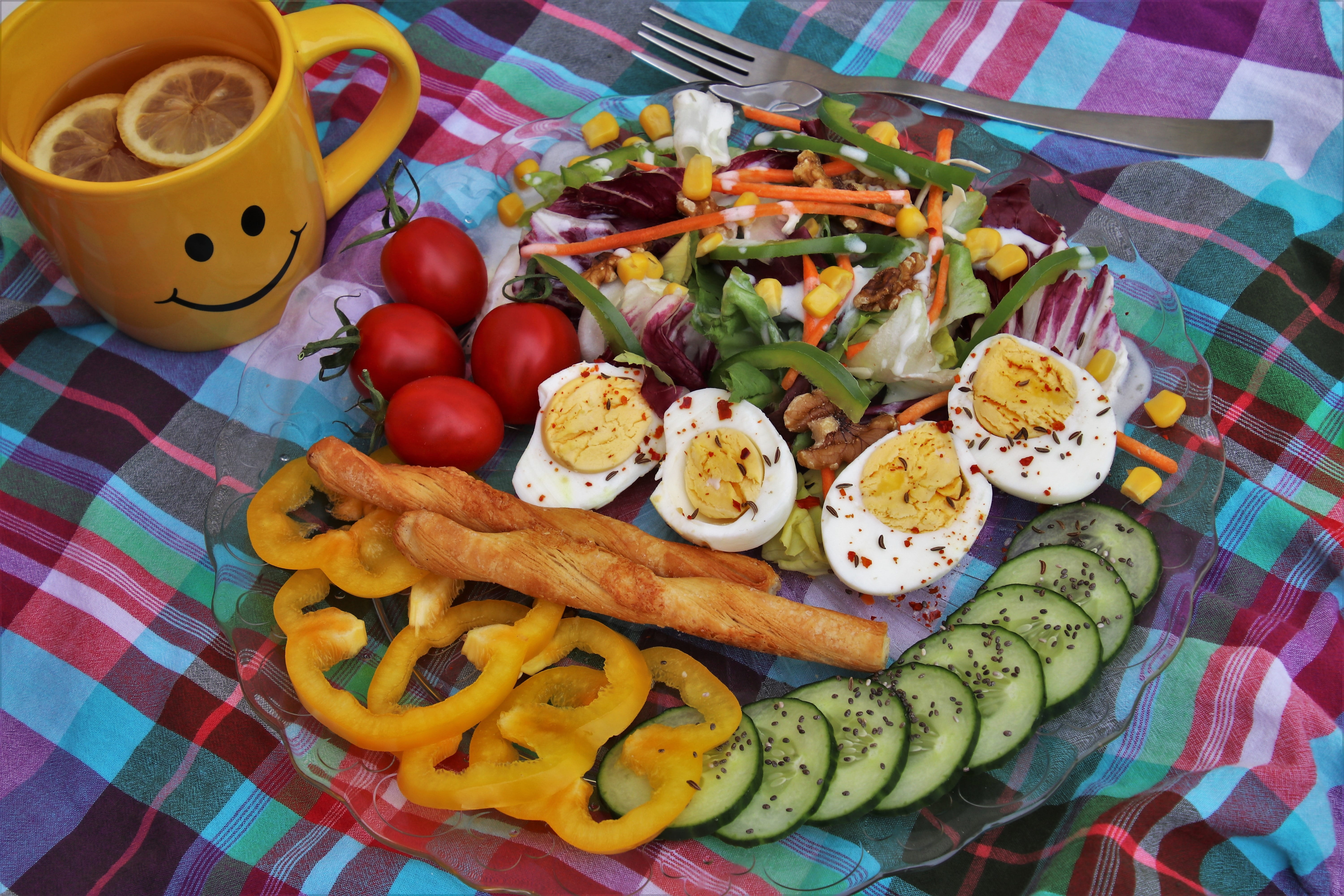 egg, vegetable, bell, pepper, 5K, pleasure, tablecloth, prepared potato, in the morning, no people, freshness, meal, snacks, diet, multicolored, fork, HD Wallpaper