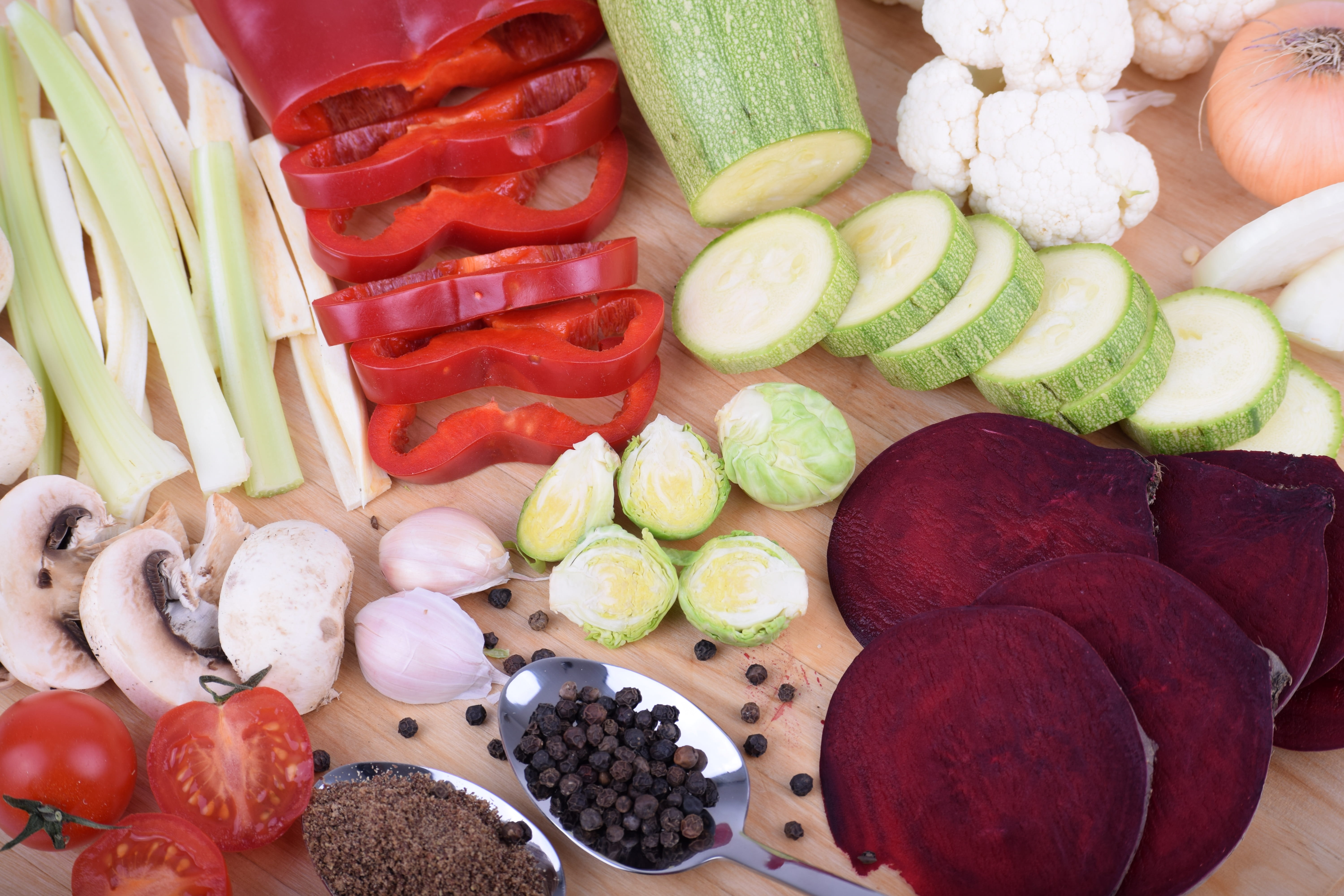 red, sliced, market, red chili pepper, vegan, large group of objects, cooking, diet, tomato, food and drink, dinner, desktop, cherry tomato, meal, fitness, HD Wallpaper