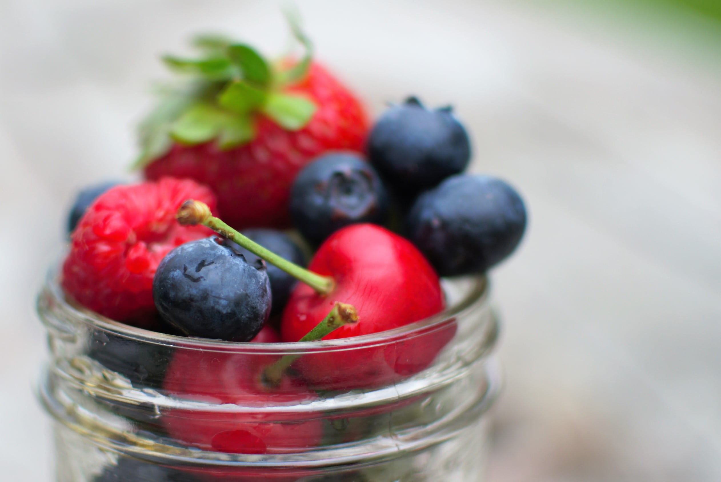 no people, freshness, mason, blue, raspberry, household equipment, 1080P, wellbeing, fresh, selective focus, close-up, healthy eating, jar, container, HD Wallpaper