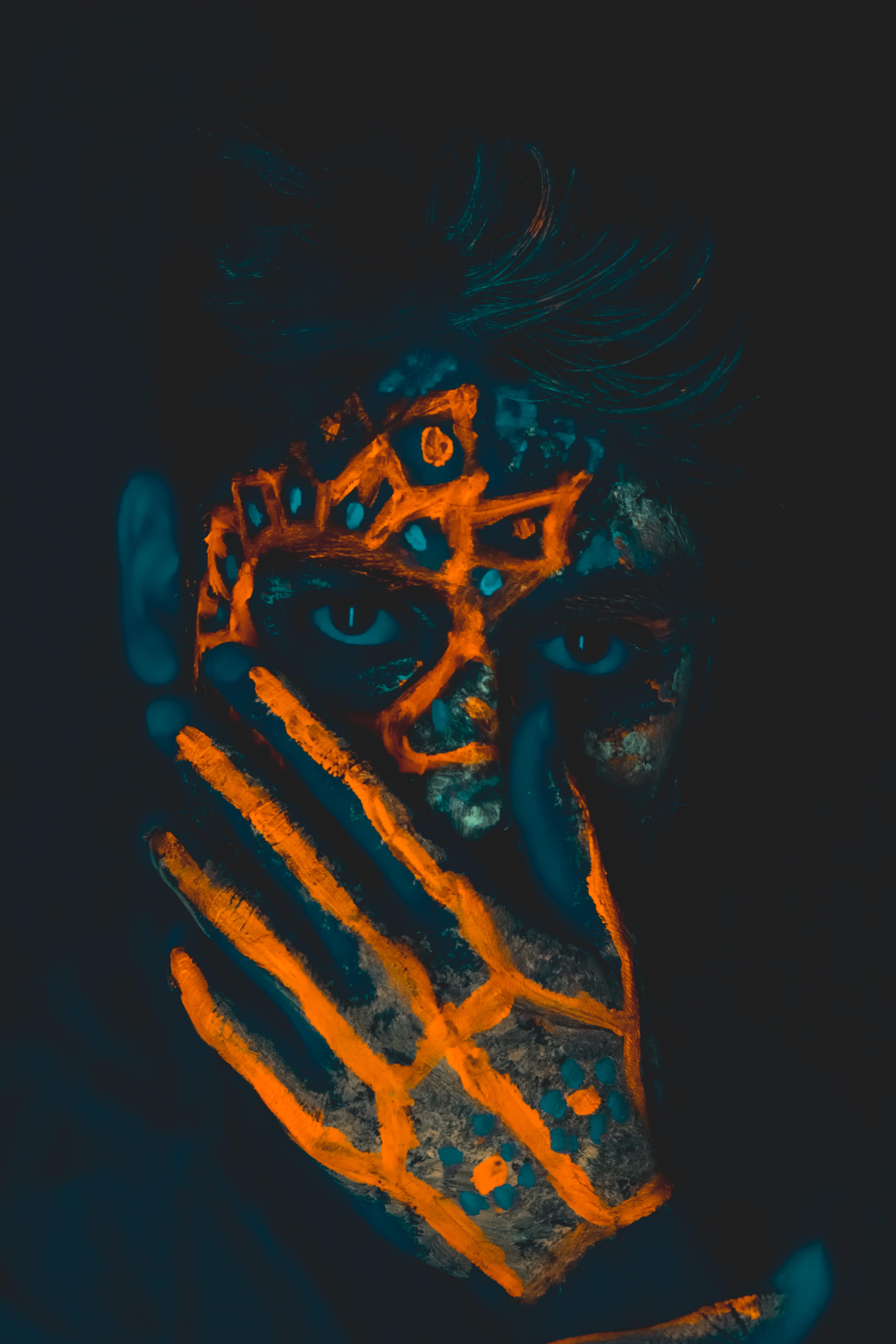 flower, face paint, body paint, fear, portrait, human body part, hand, graphics, one person, celebration, alien, head, orange, spooky, aesthetic, Phone HD Wallpaper