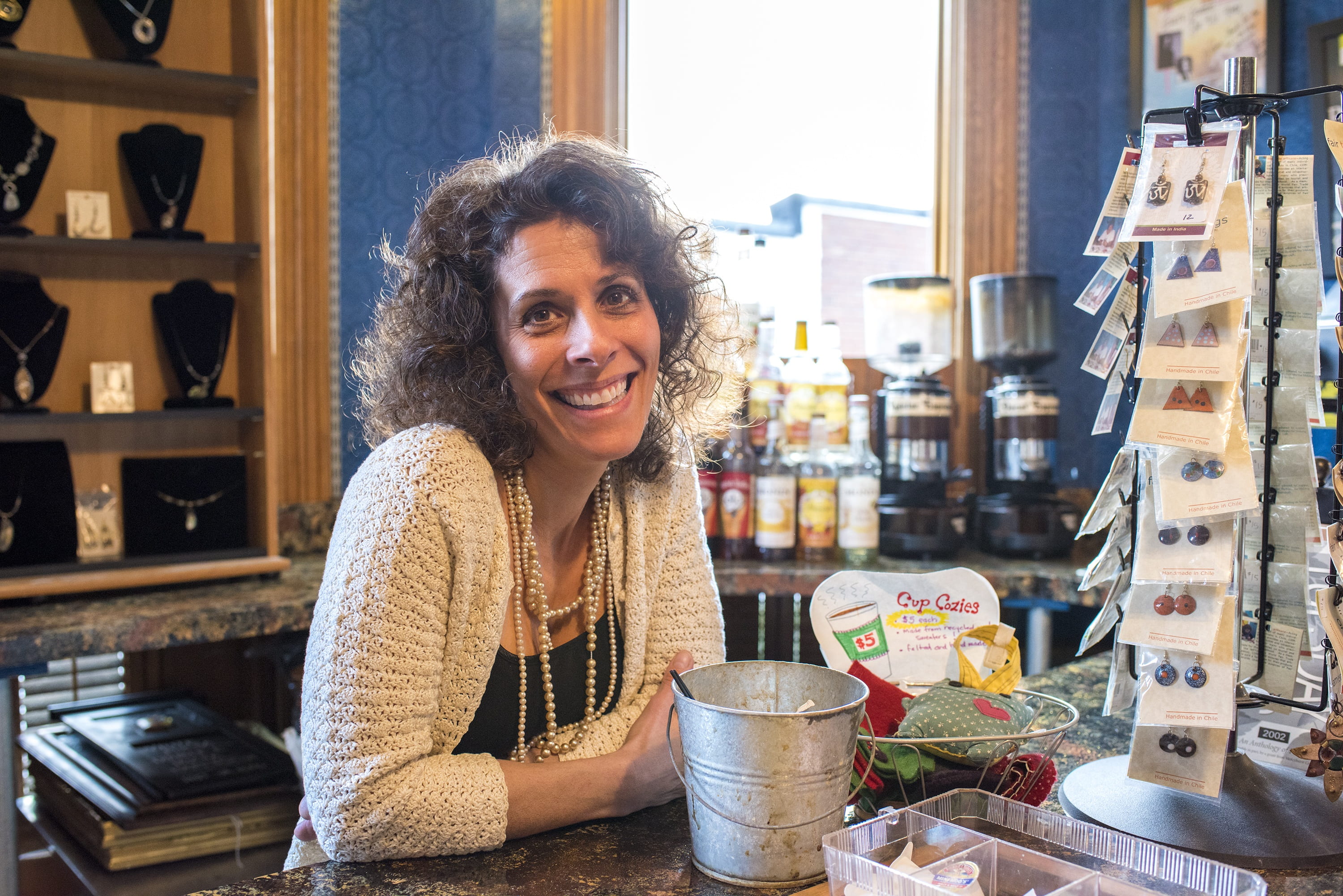 business, bohemian, women, people, colorful, caucasian, retail, looking at camera, adult, brown, teeth, 2K, wearing, unique, coffee shop, beautiful woman, HD Wallpaper