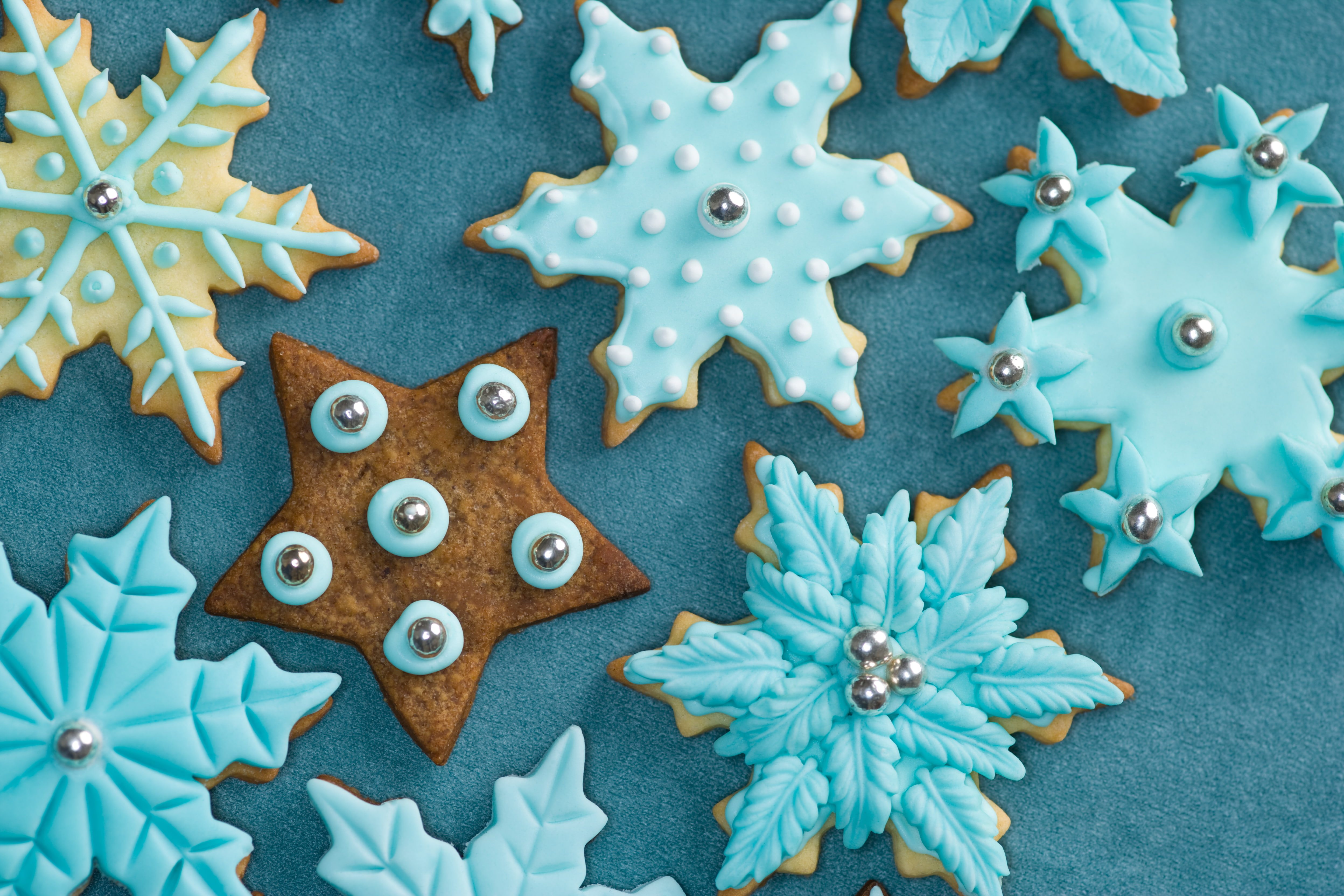 star shape, cookie, celebration, blue, christmas tree, variation, snowflakes, shape, sweet food, cookies, Christmas, food and drink, New Year, winter, freshness, HD Wallpaper