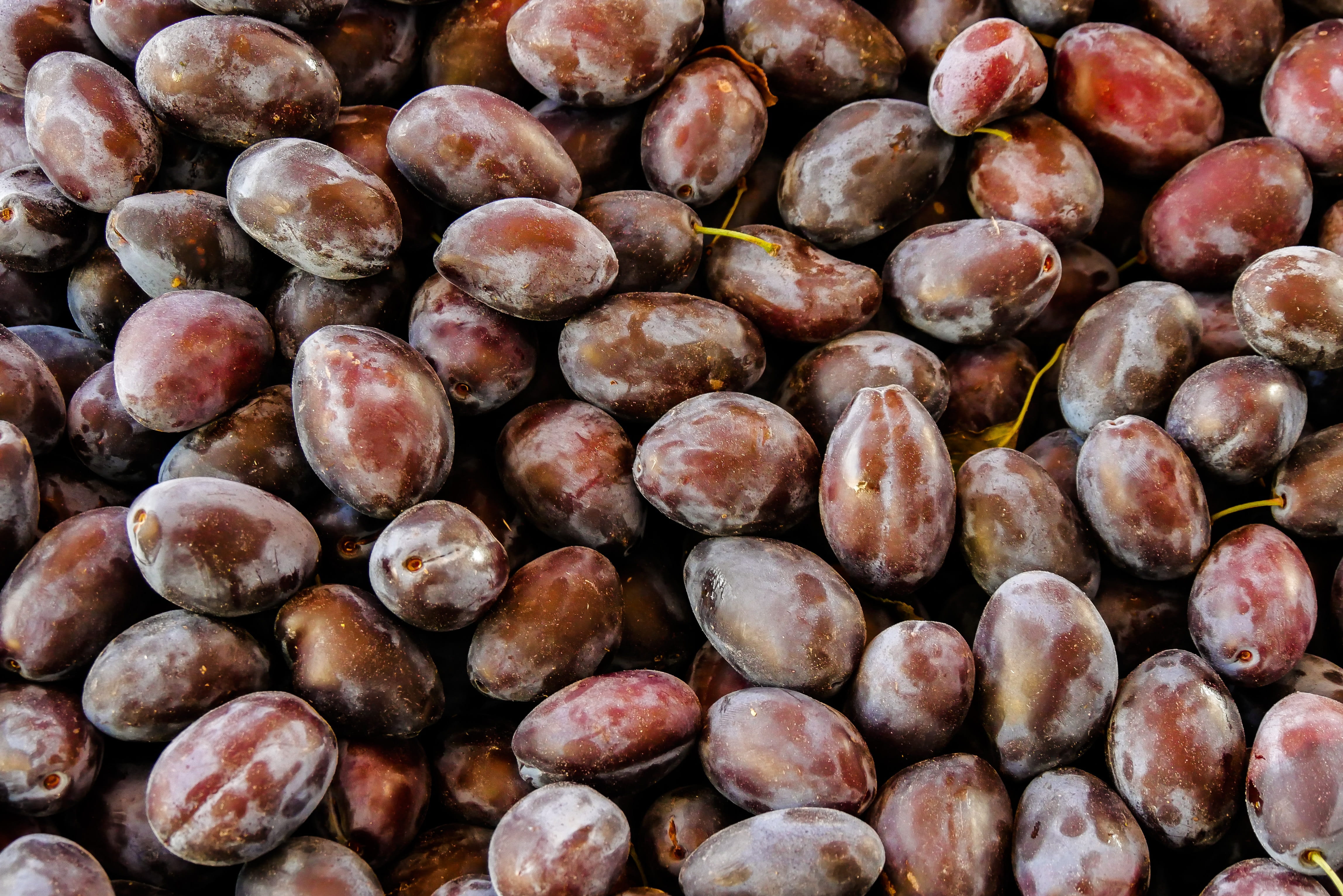 4K, brown, fruit, garden, healthy eating, market, farmers market, repetition, food, freshness, large group of objects, no people, nut - food, sell, indoors, HD Wallpaper