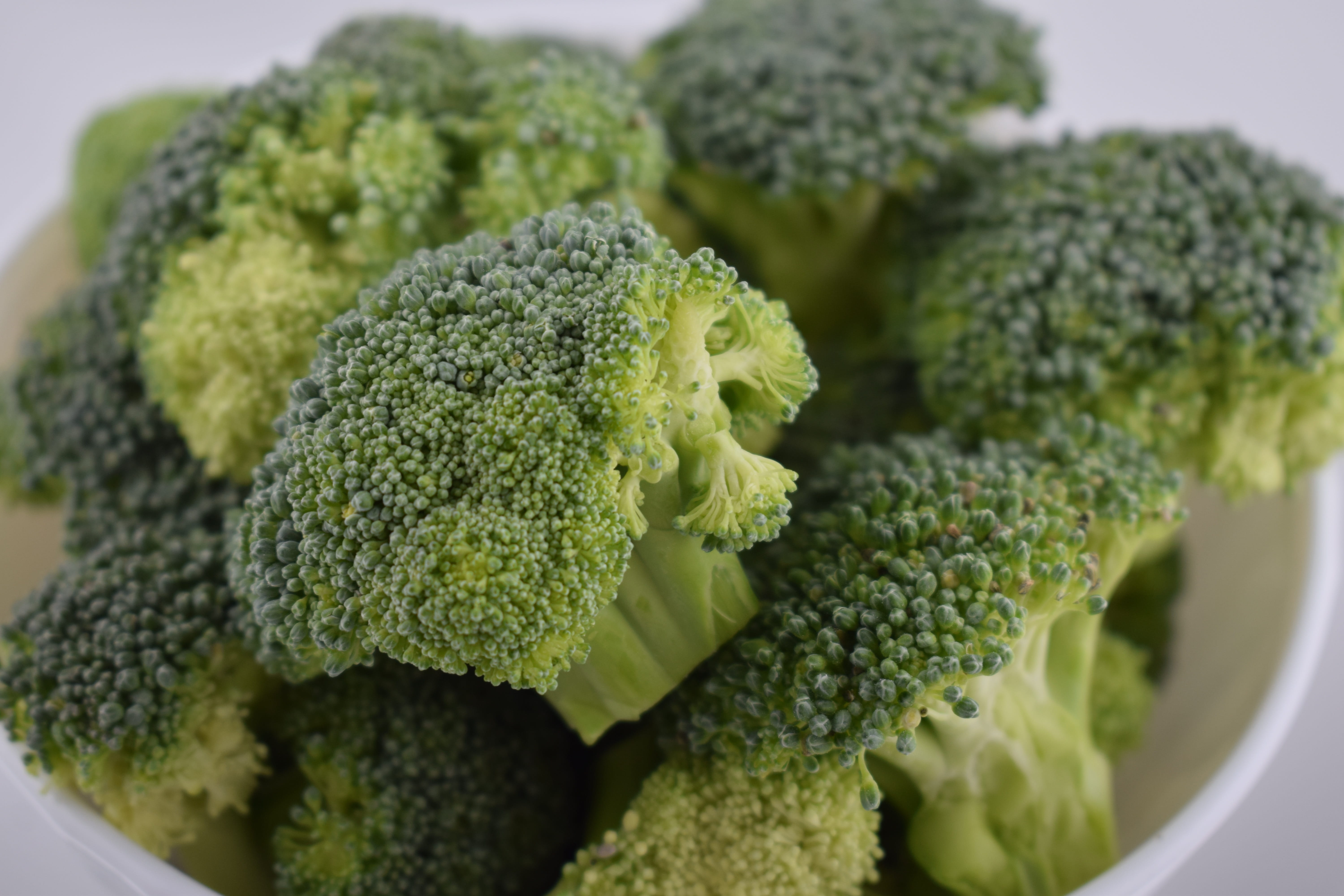 tasty, food for my health, natural, nature, lunch, diet, loss, closeup, wellbeing, eating, vegetarian food, food, fitness, broccoli, close-up, indoors, HD Wallpaper