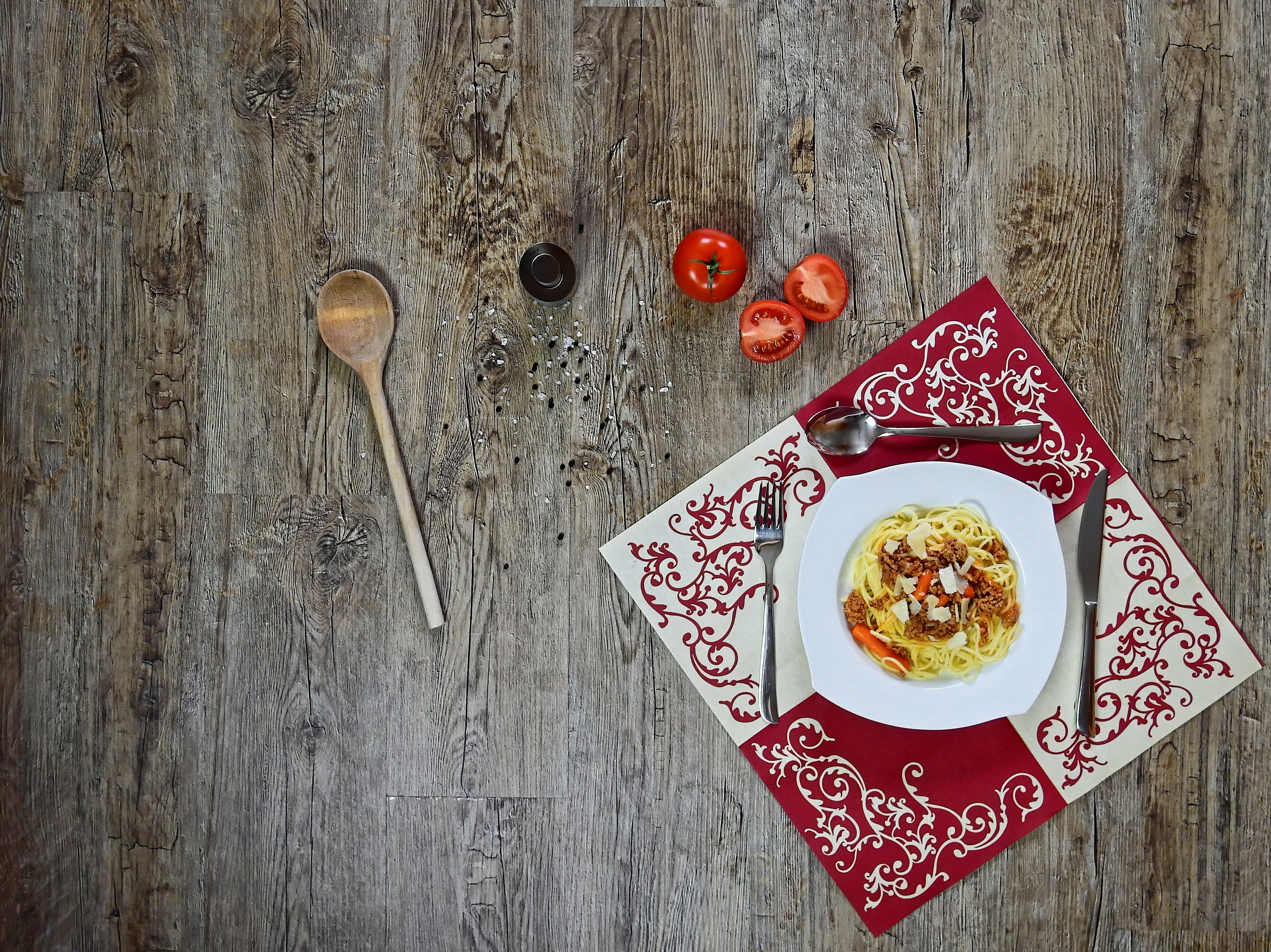 spoon, knife, directly above, high angle view, spagetti, no people, spice, food and drink, durum wheat, crockery, wood - material, healthy eating, studio shot, HD Wallpaper